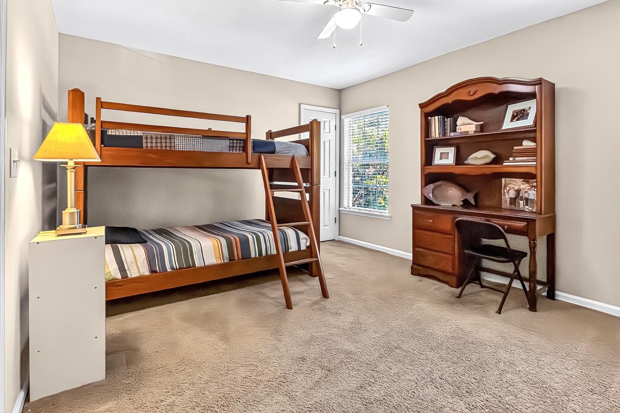 Image 38 of 71 For 1160 Eddystone Ln