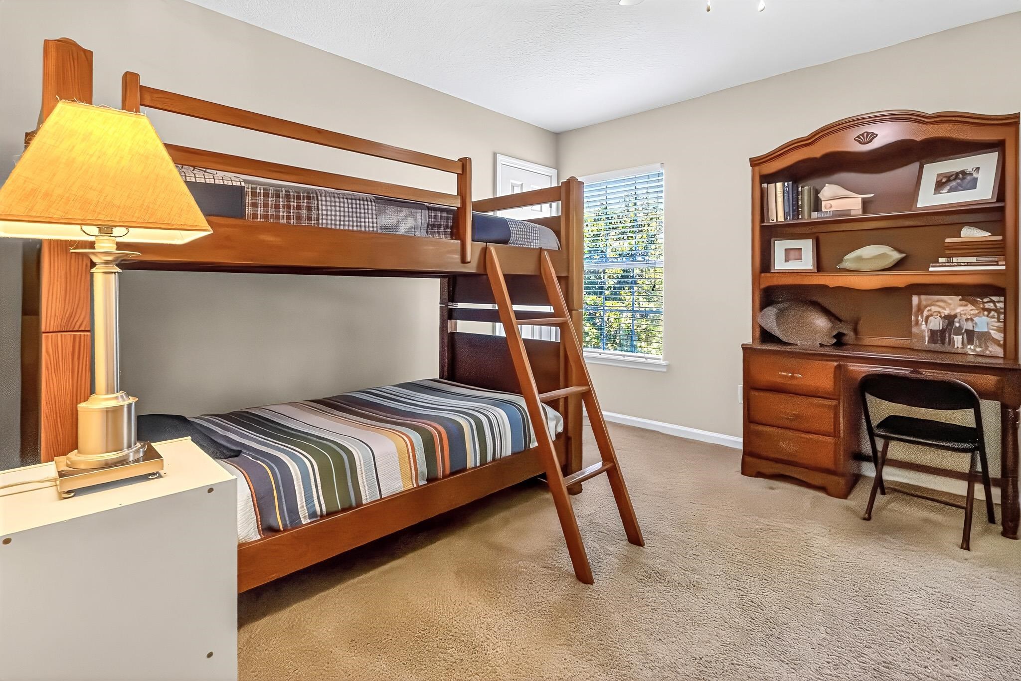 Image 39 of 71 For 1160 Eddystone Ln