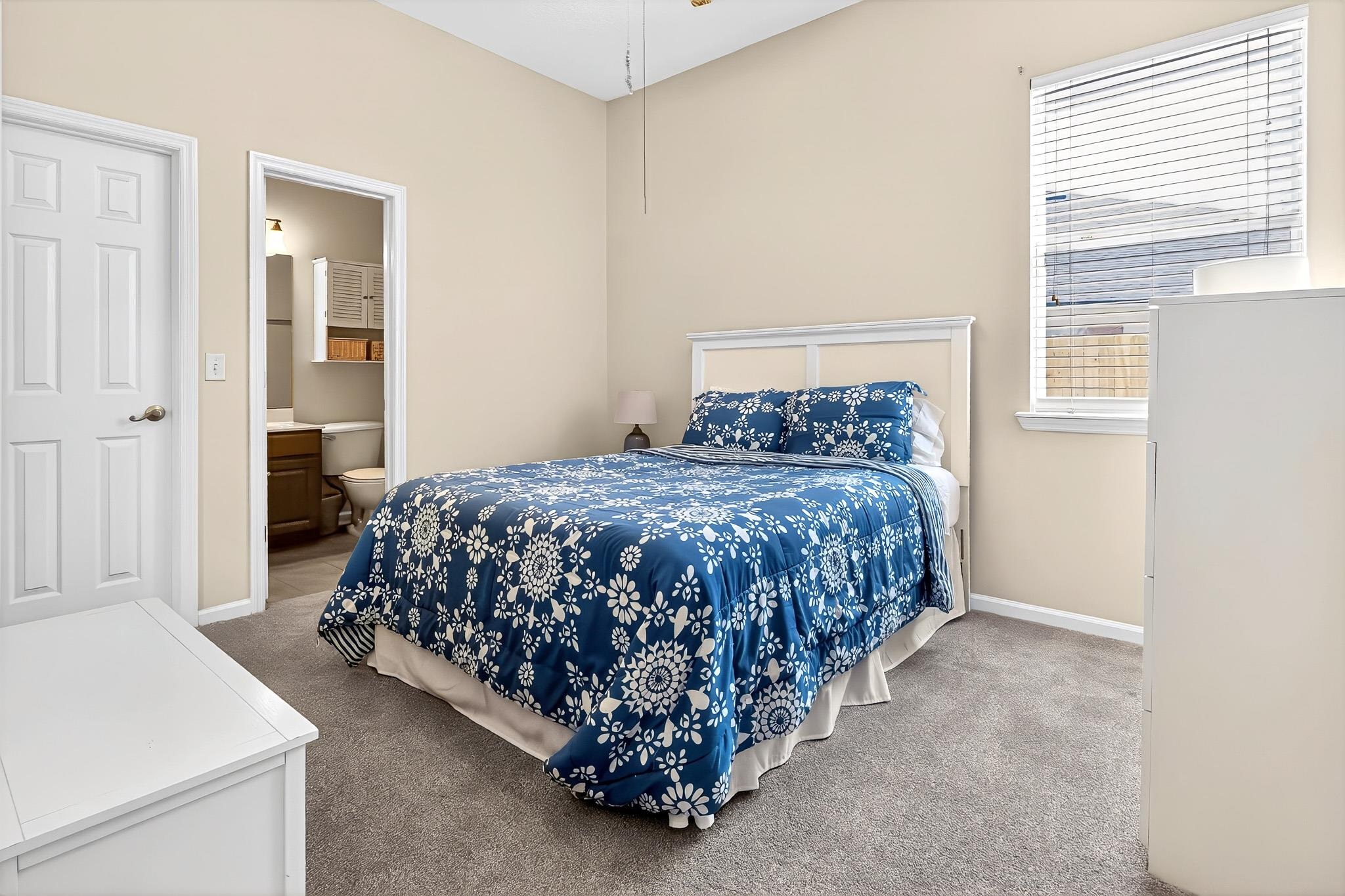 Image 41 of 71 For 1160 Eddystone Ln