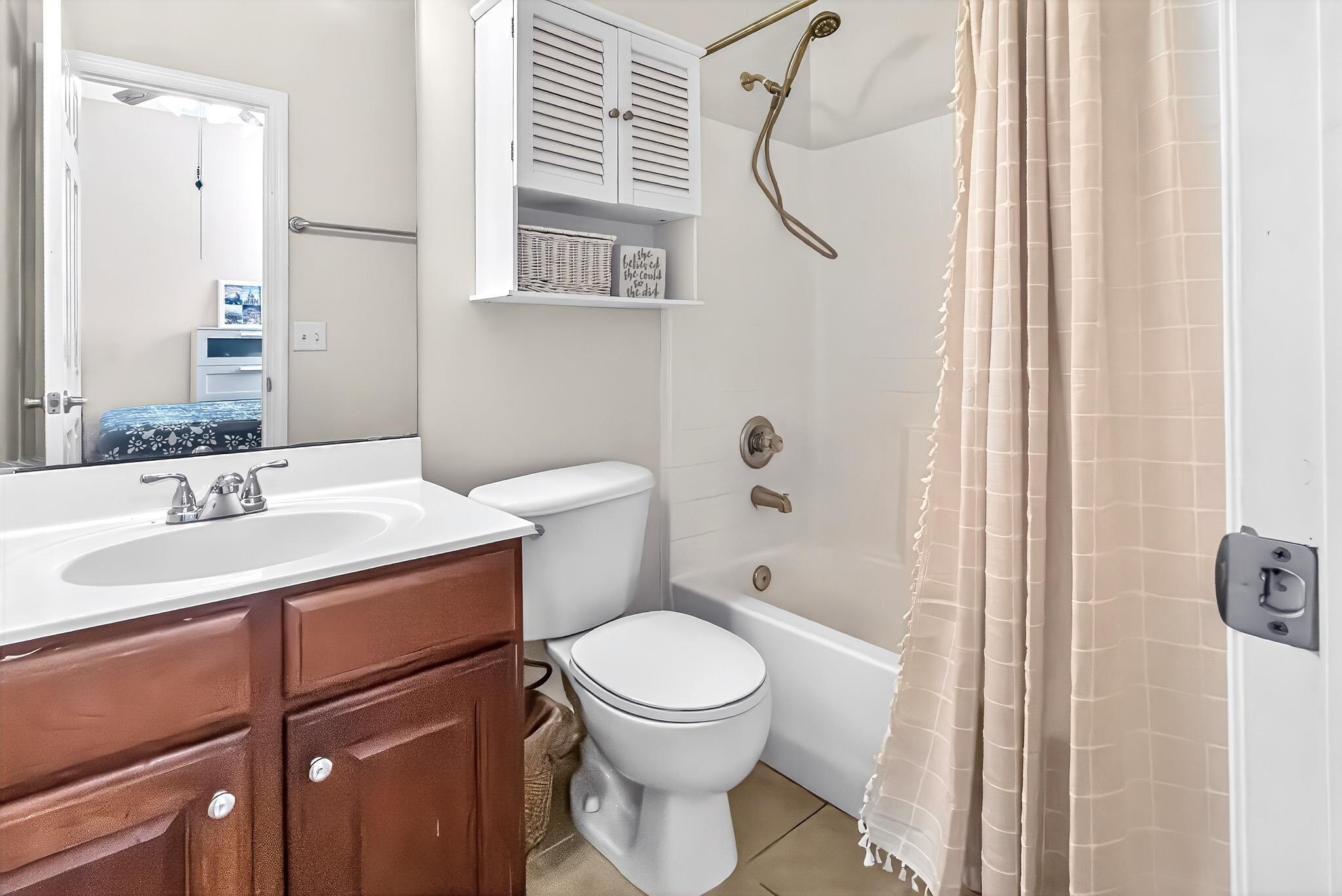 Image 48 of 71 For 1160 Eddystone Ln