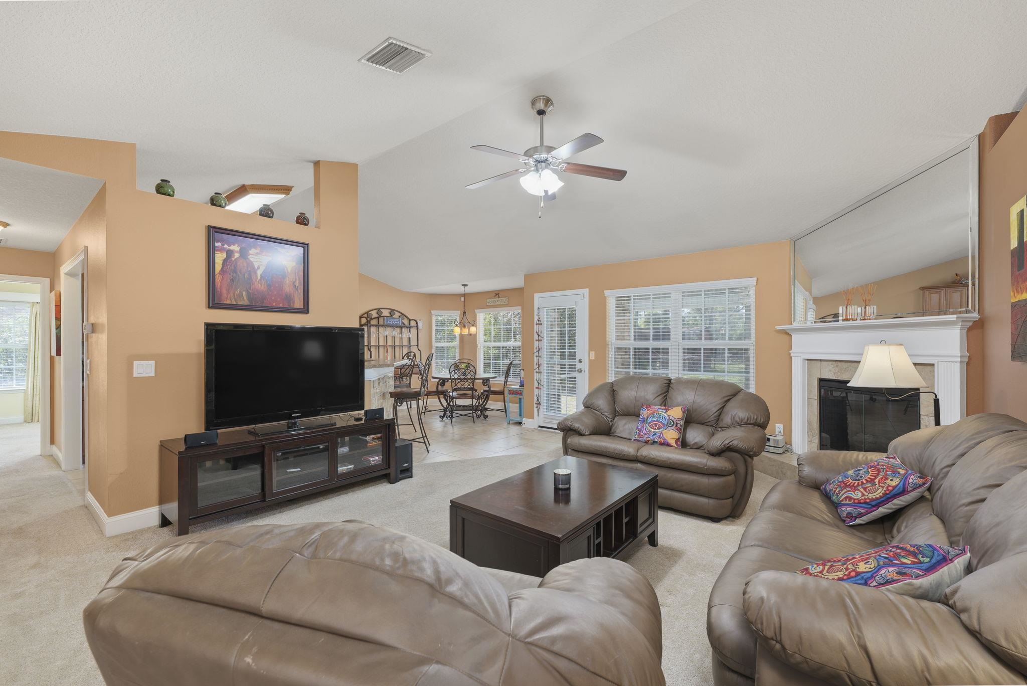 Image 14 of 45 For 196 Boulder Rock