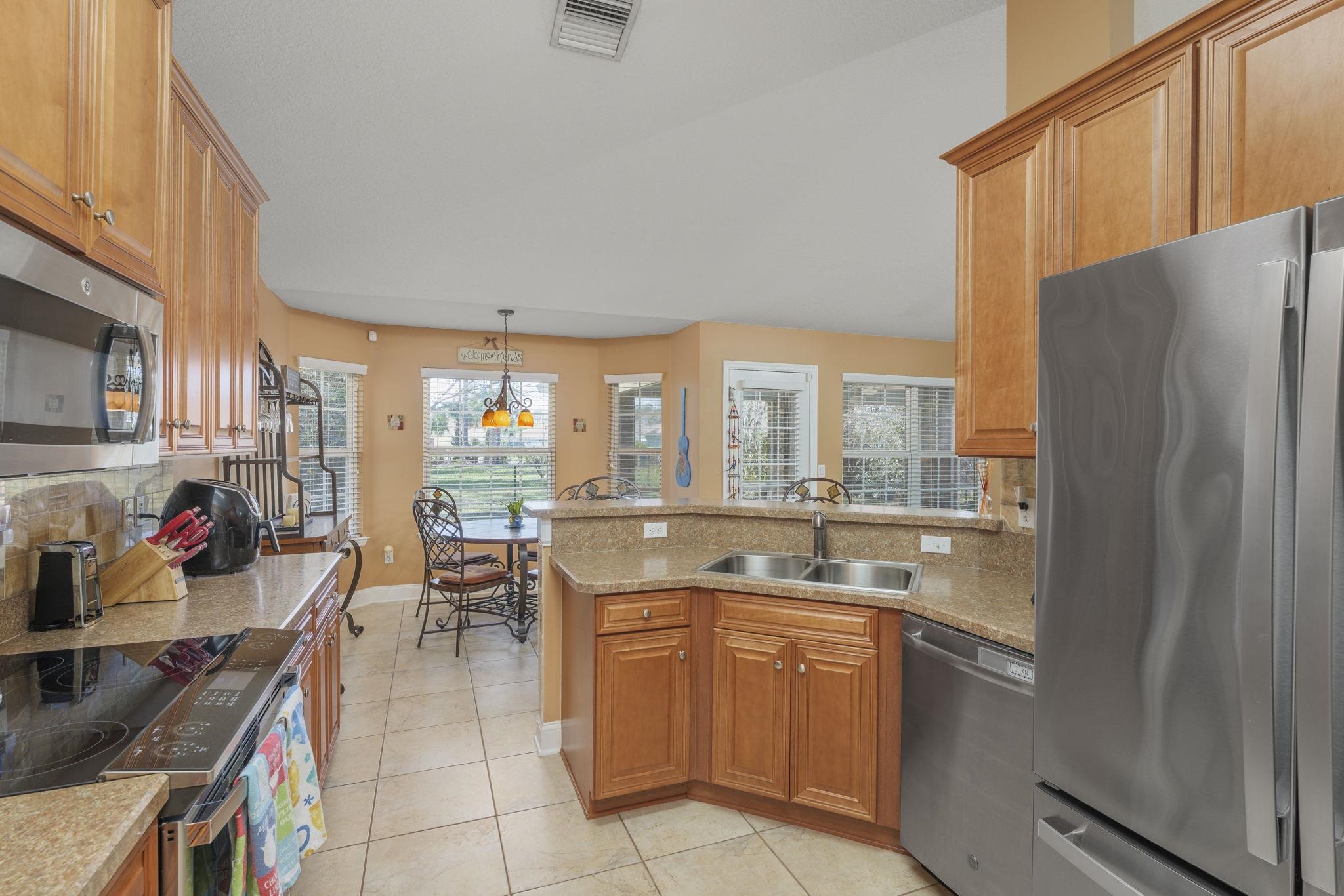 Image 18 of 45 For 196 Boulder Rock