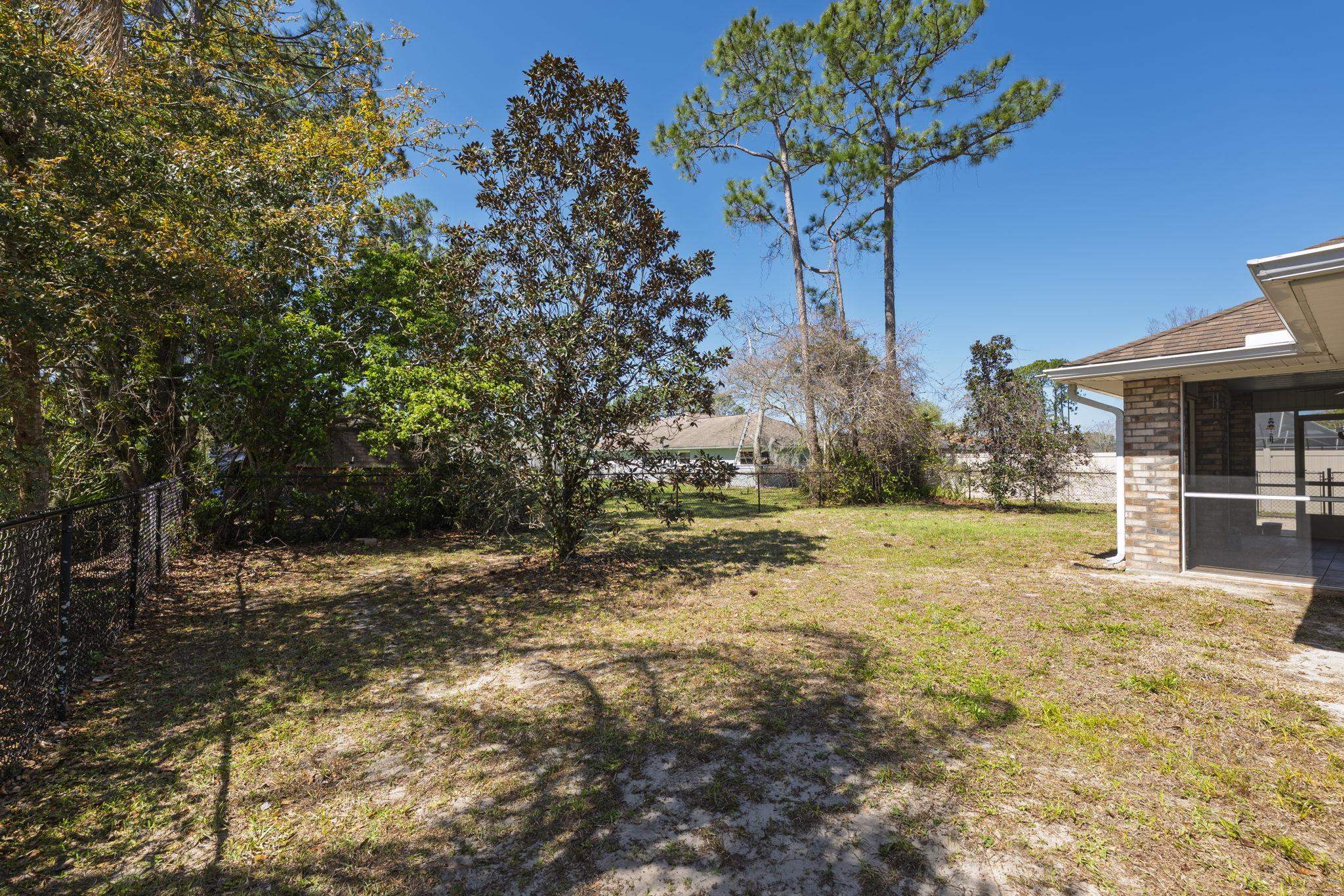 Image 36 of 45 For 196 Boulder Rock