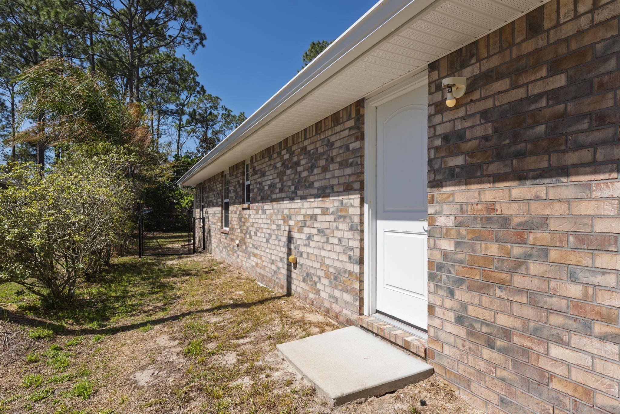 Image 37 of 45 For 196 Boulder Rock