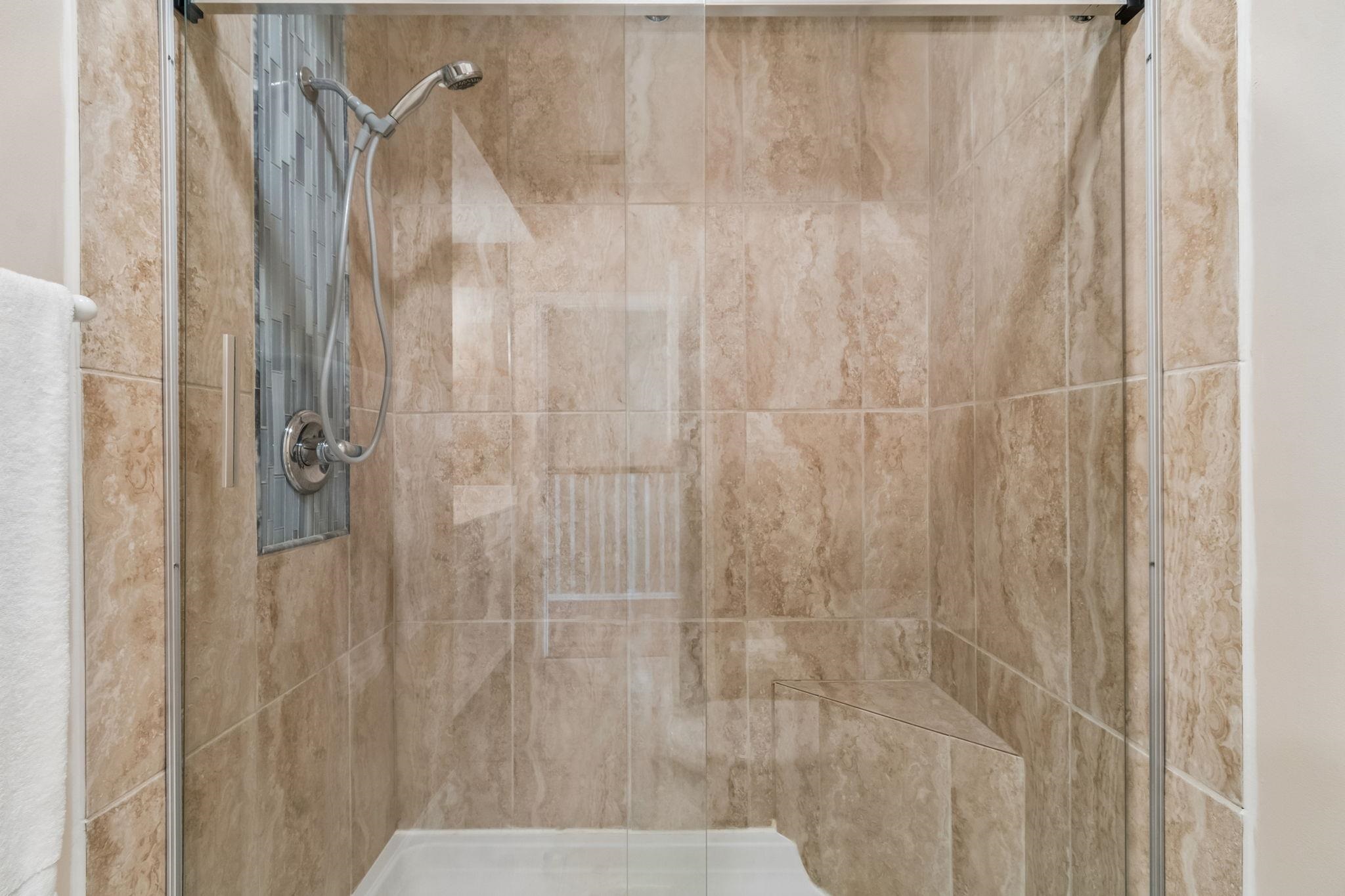 Image 35 of 92 For 4415 Serena Cir