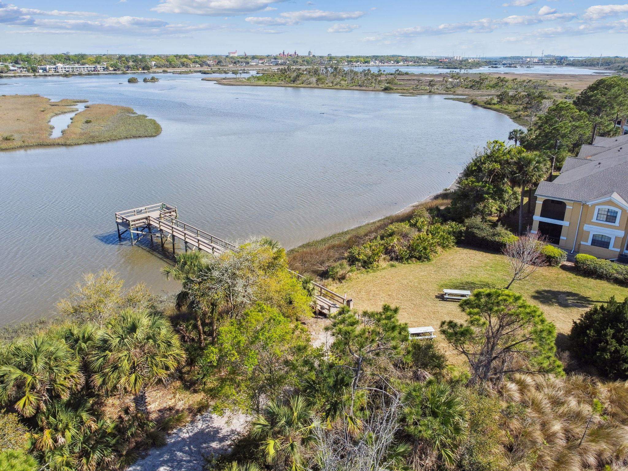 Image 61 of 92 For 4415 Serena Cir