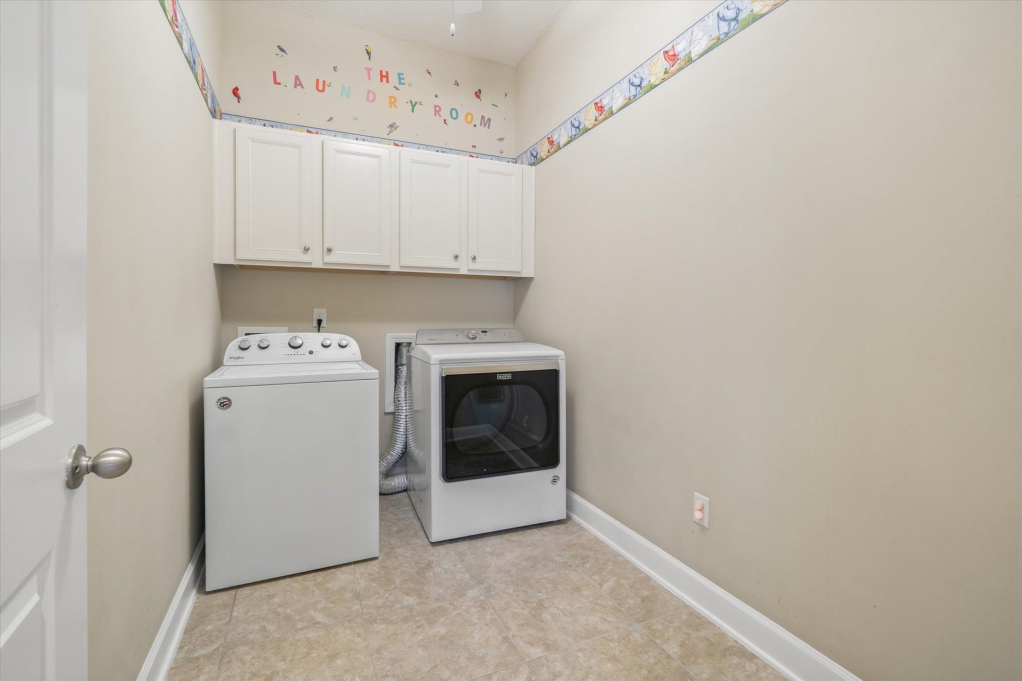 Image 39 of 53 For 751 Viscaya Blvd