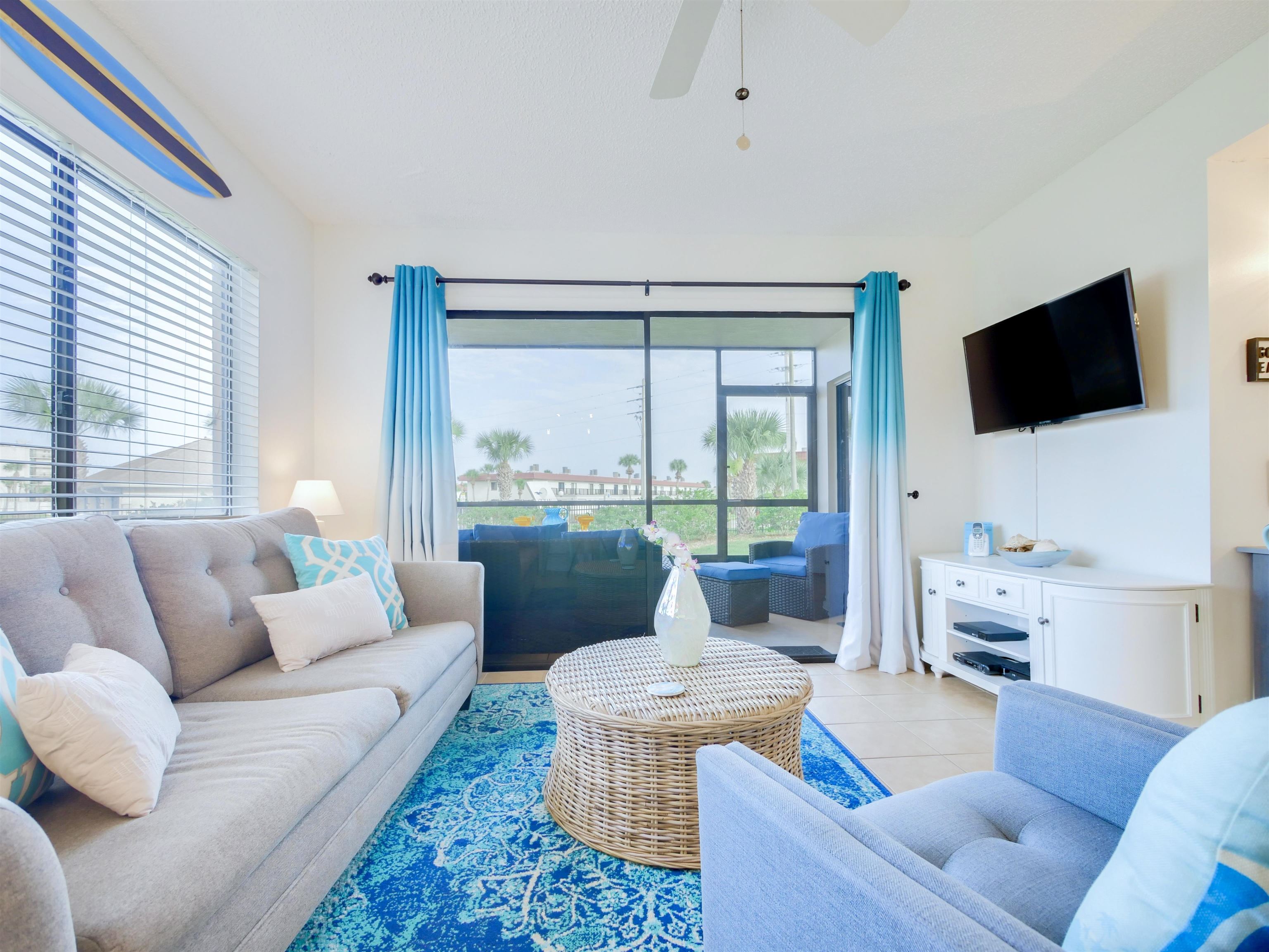 Image 10 of 49 For 4250 A1a South Unit D-12