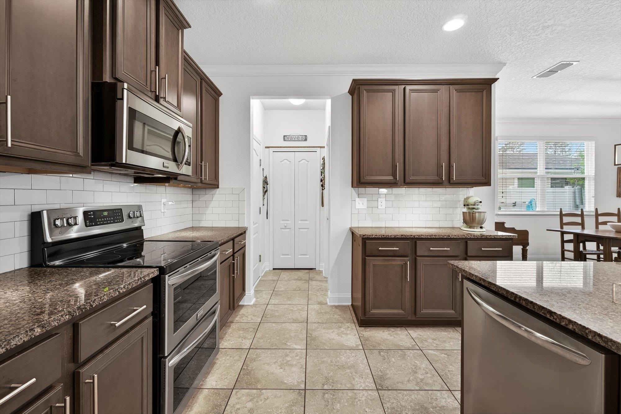 Image 12 of 54 For 111 Midway Park Dr