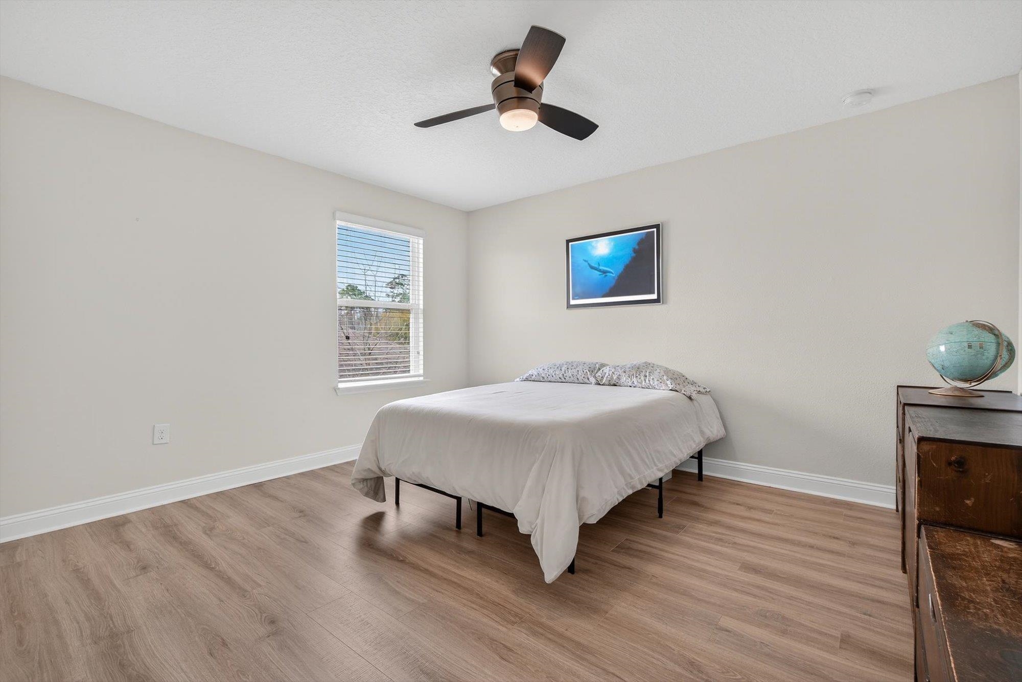 Image 35 of 54 For 111 Midway Park Dr