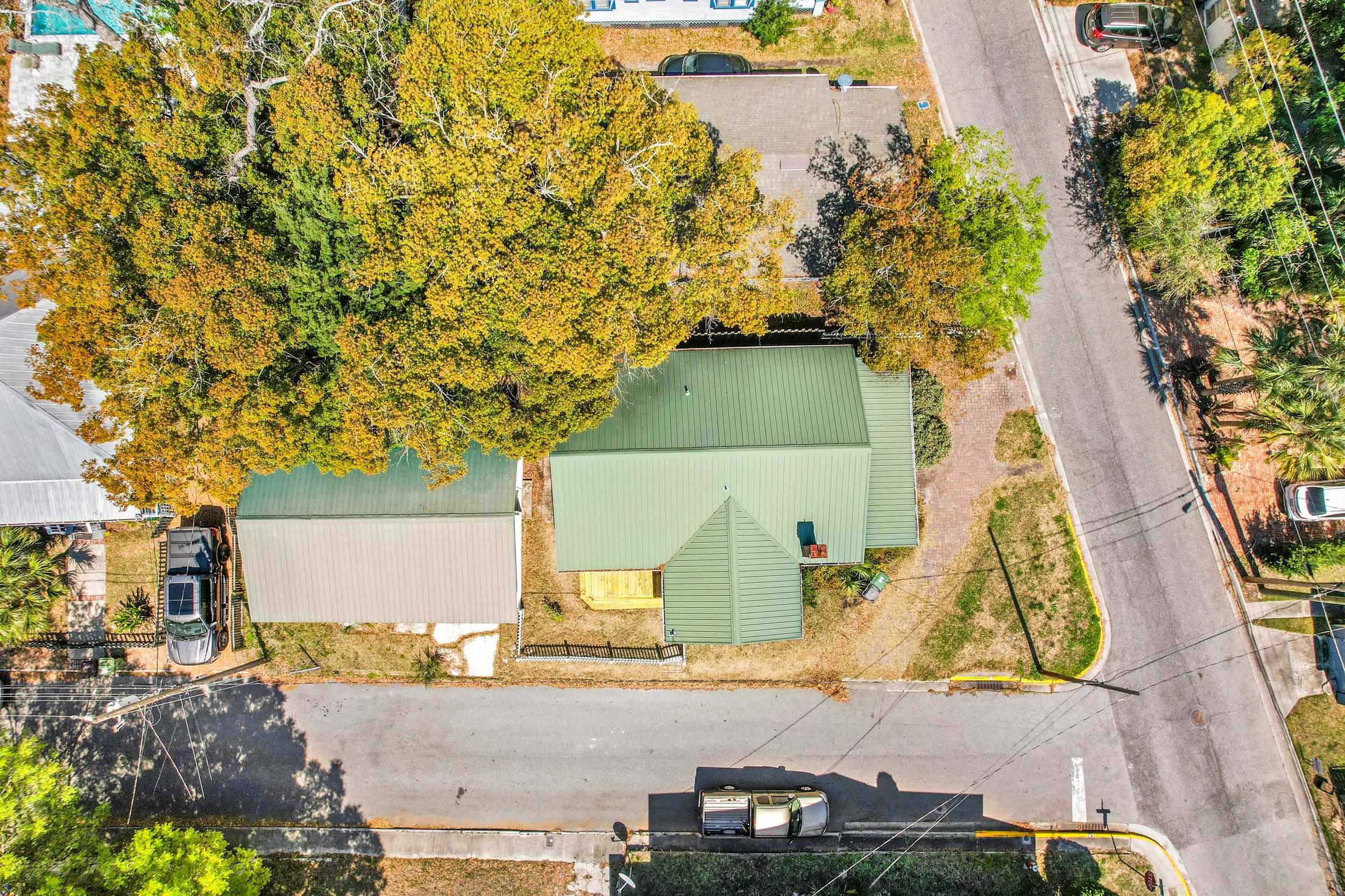 Image 2 of 34 For 132 Washington St