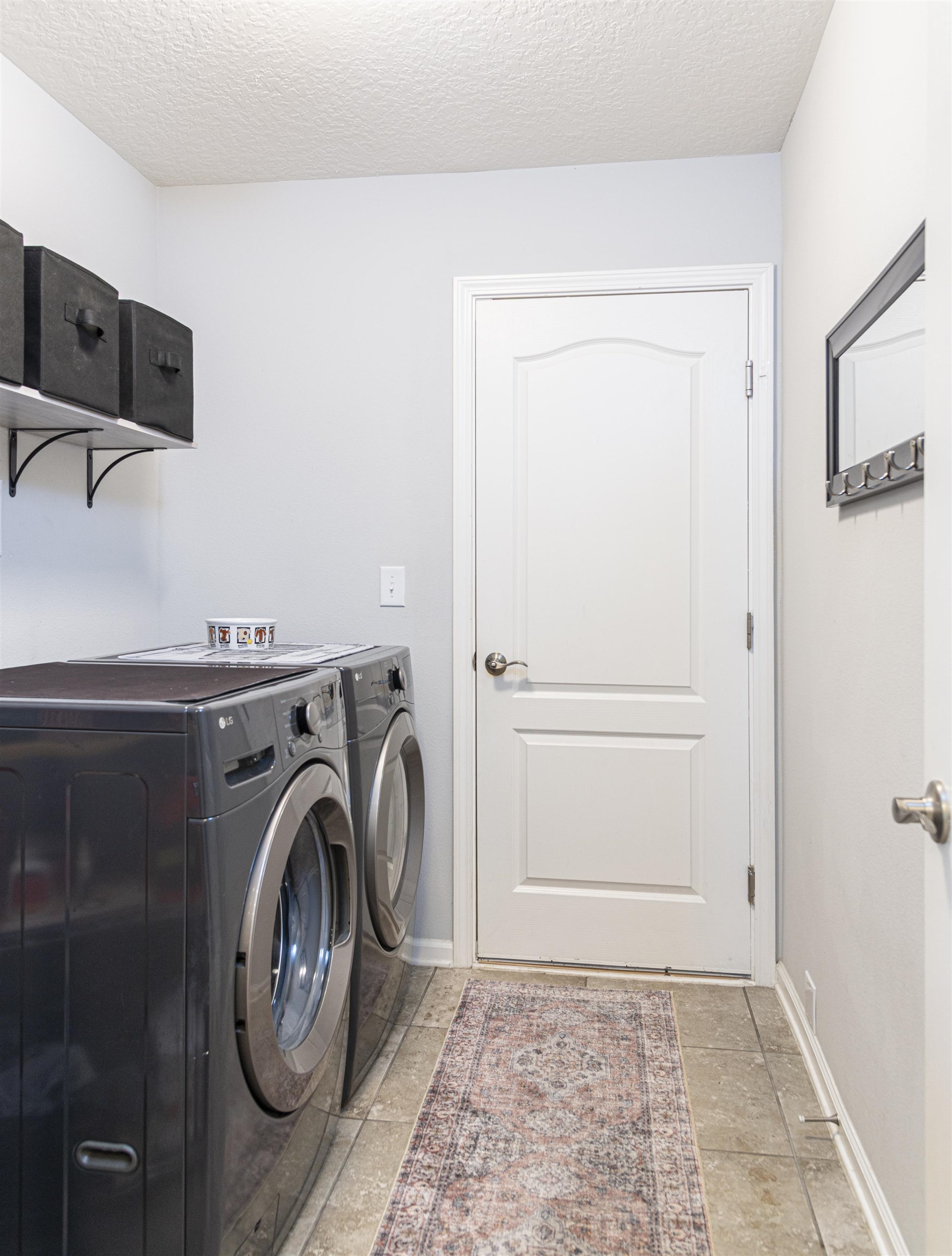 Image 17 of 34 For 85 Amia Drive