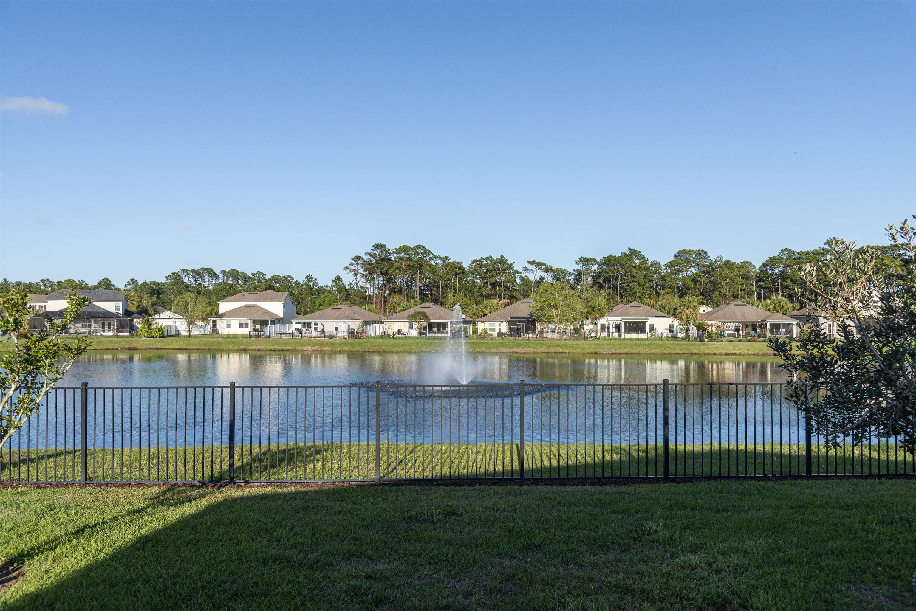 Image 18 of 34 For 85 Amia Drive