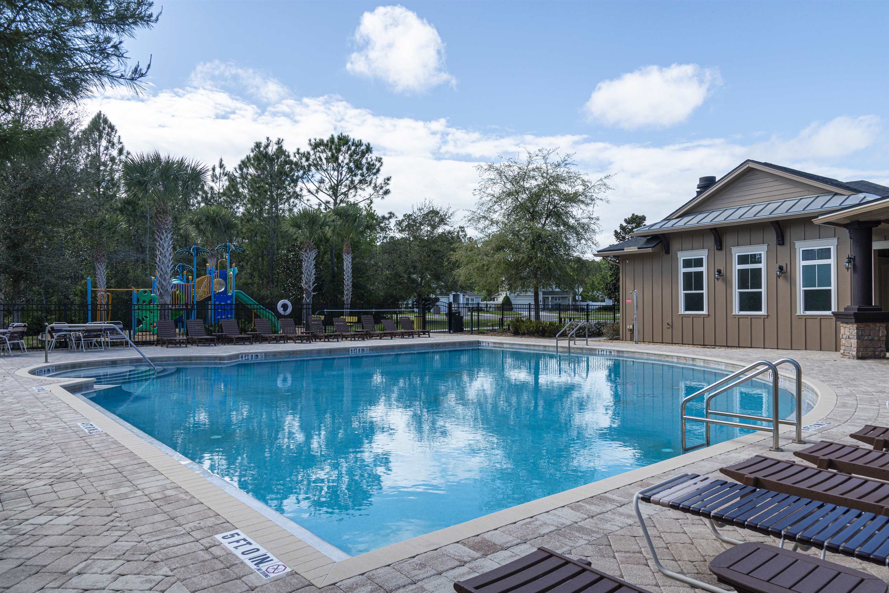 Image 31 of 34 For 85 Amia Drive