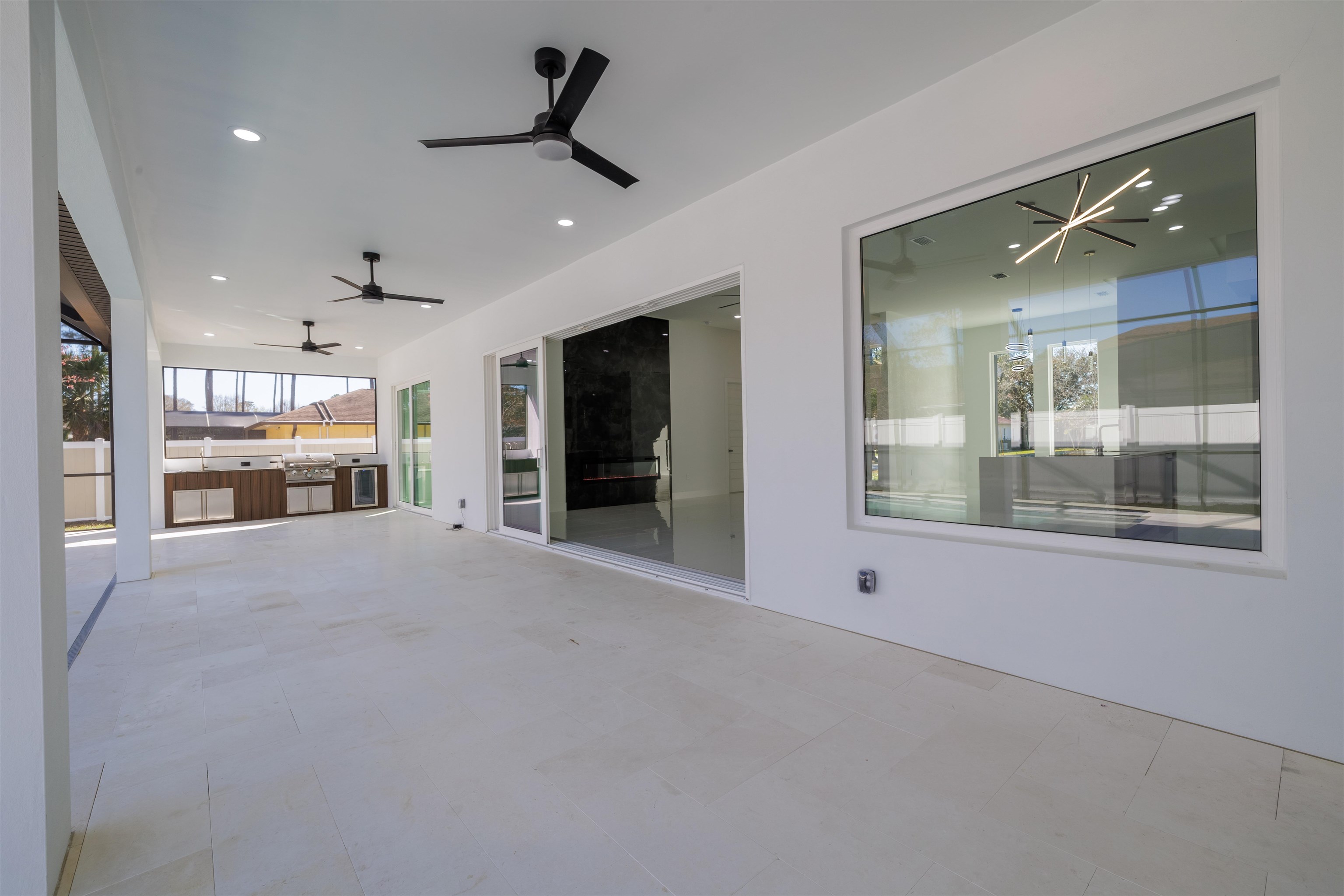 Image 33 of 42 For 13 Edith Ln  