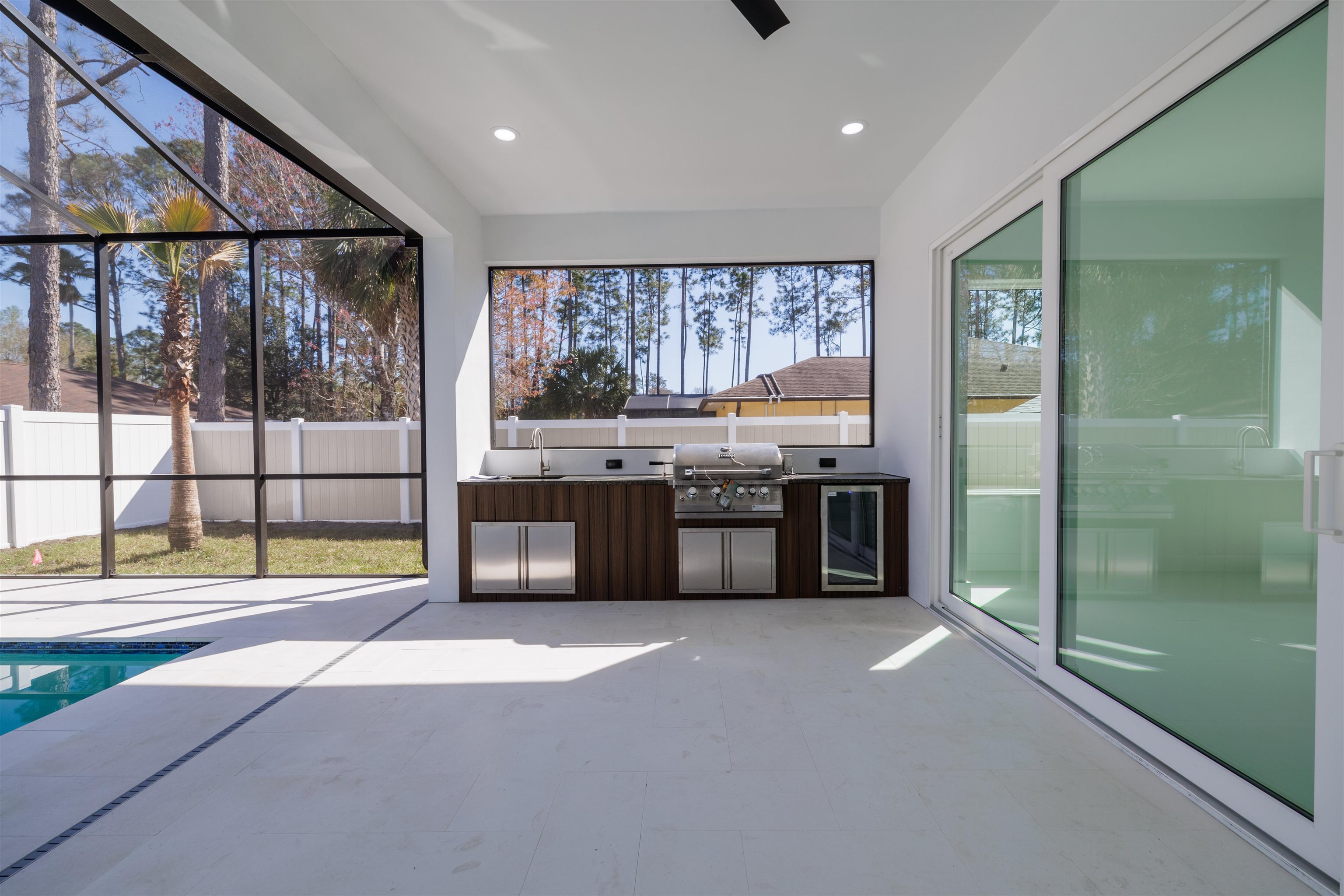 Image 37 of 42 For 13 Edith Ln  