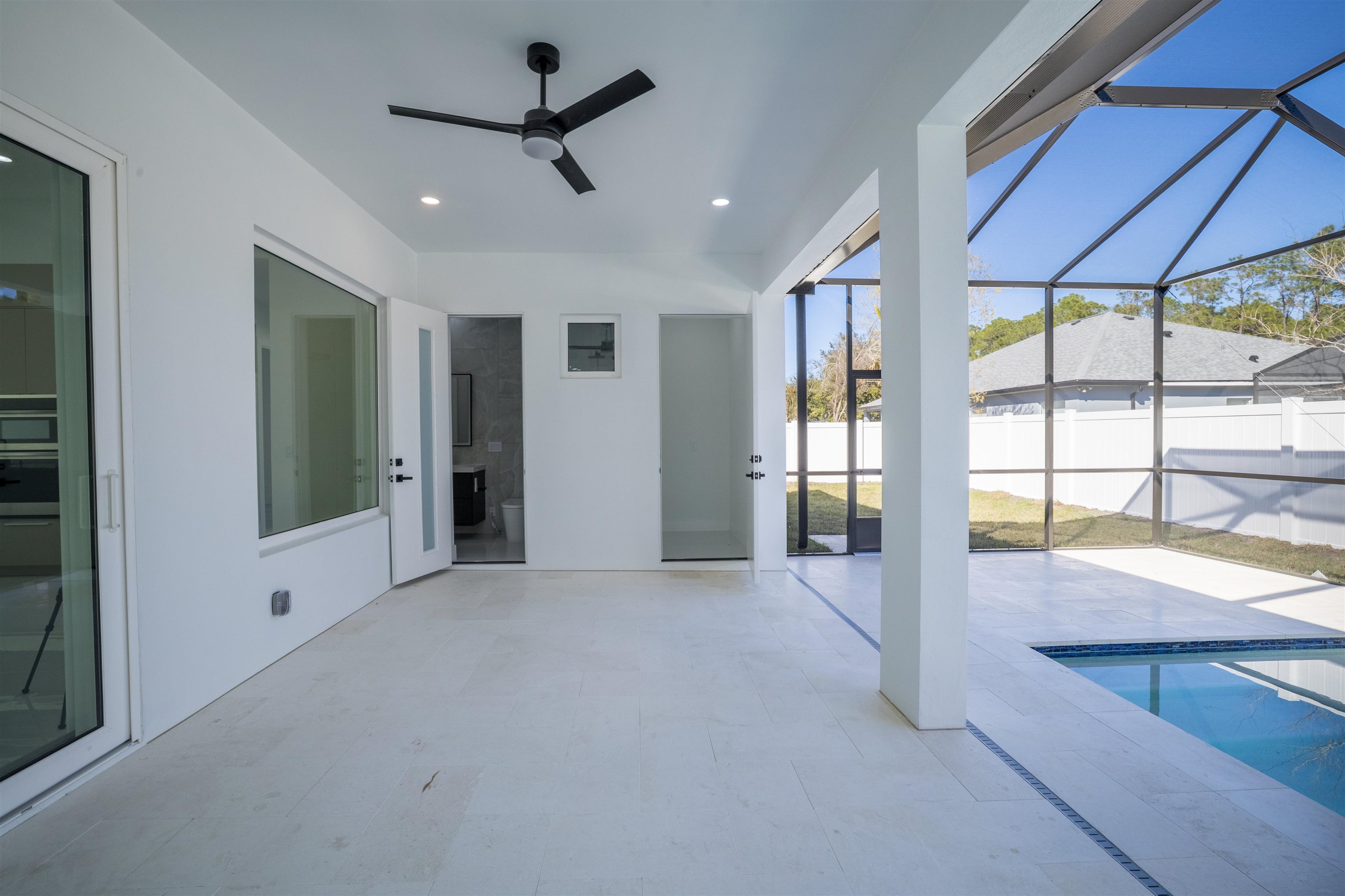 Image 38 of 42 For 13 Edith Ln  