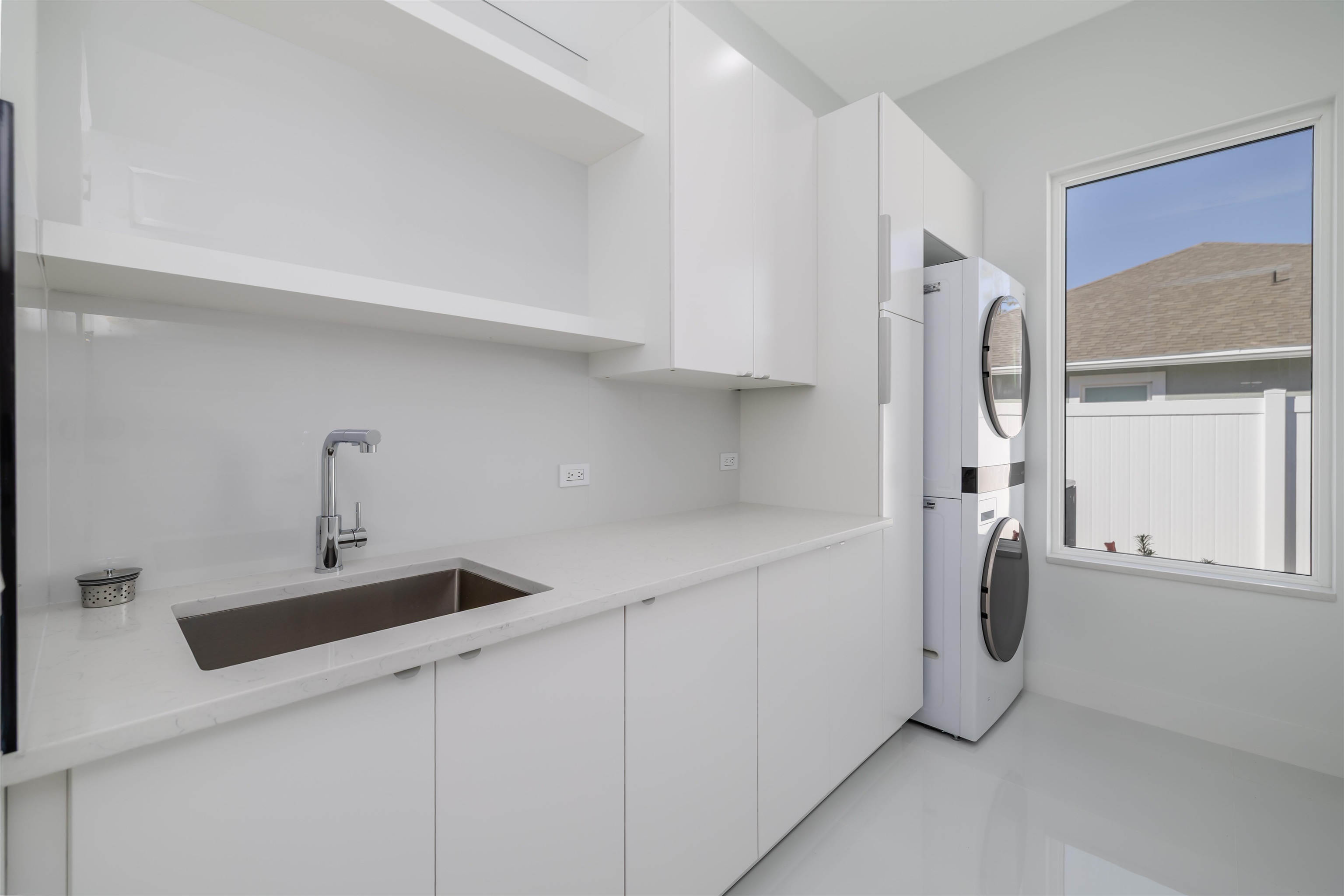 Image 39 of 42 For 13 Edith Ln  