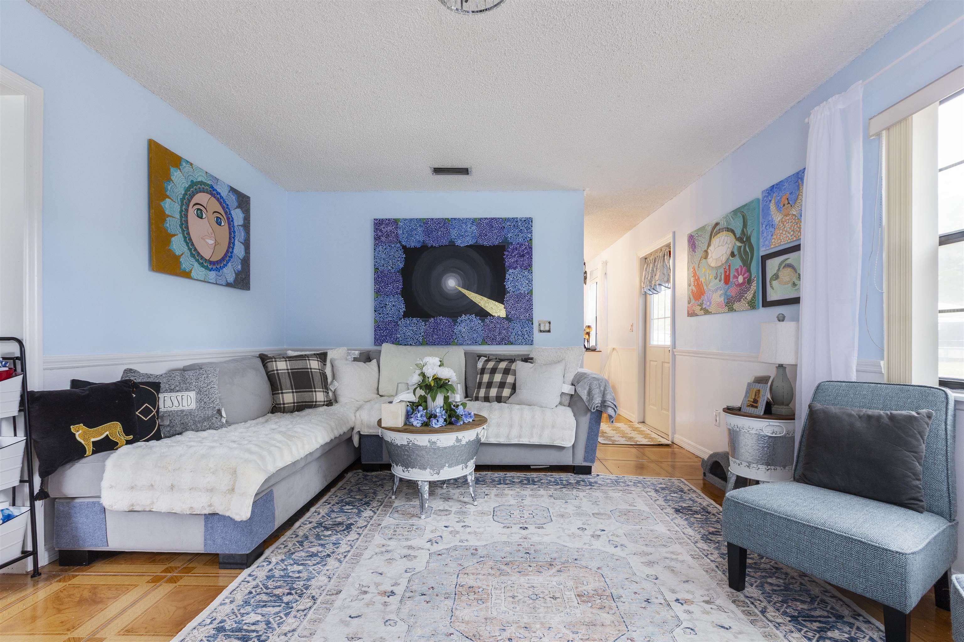 Image 16 of 35 For 4240 New Hampshire Road