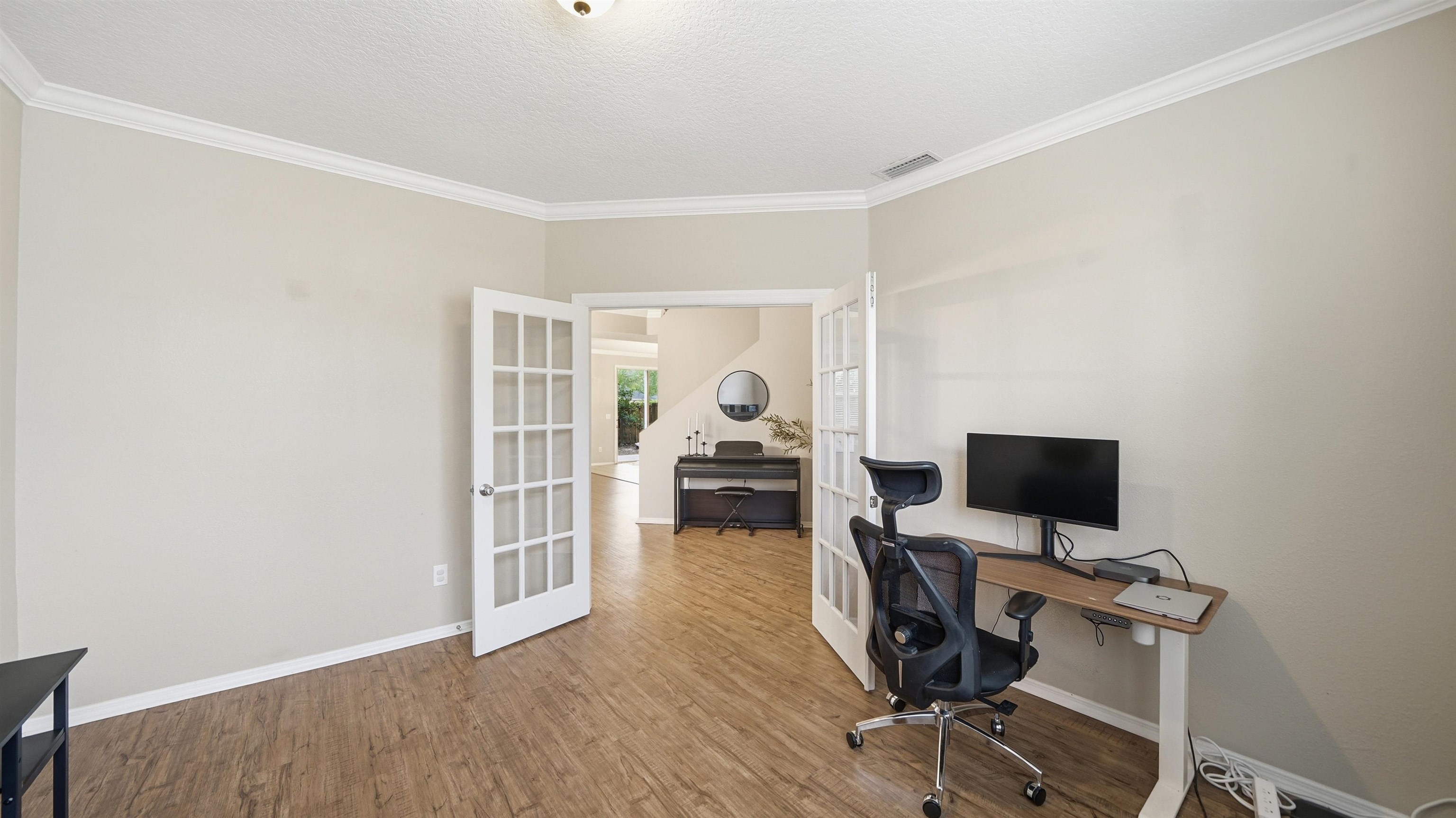 Image 12 of 55 For 448 Bostwick Cir