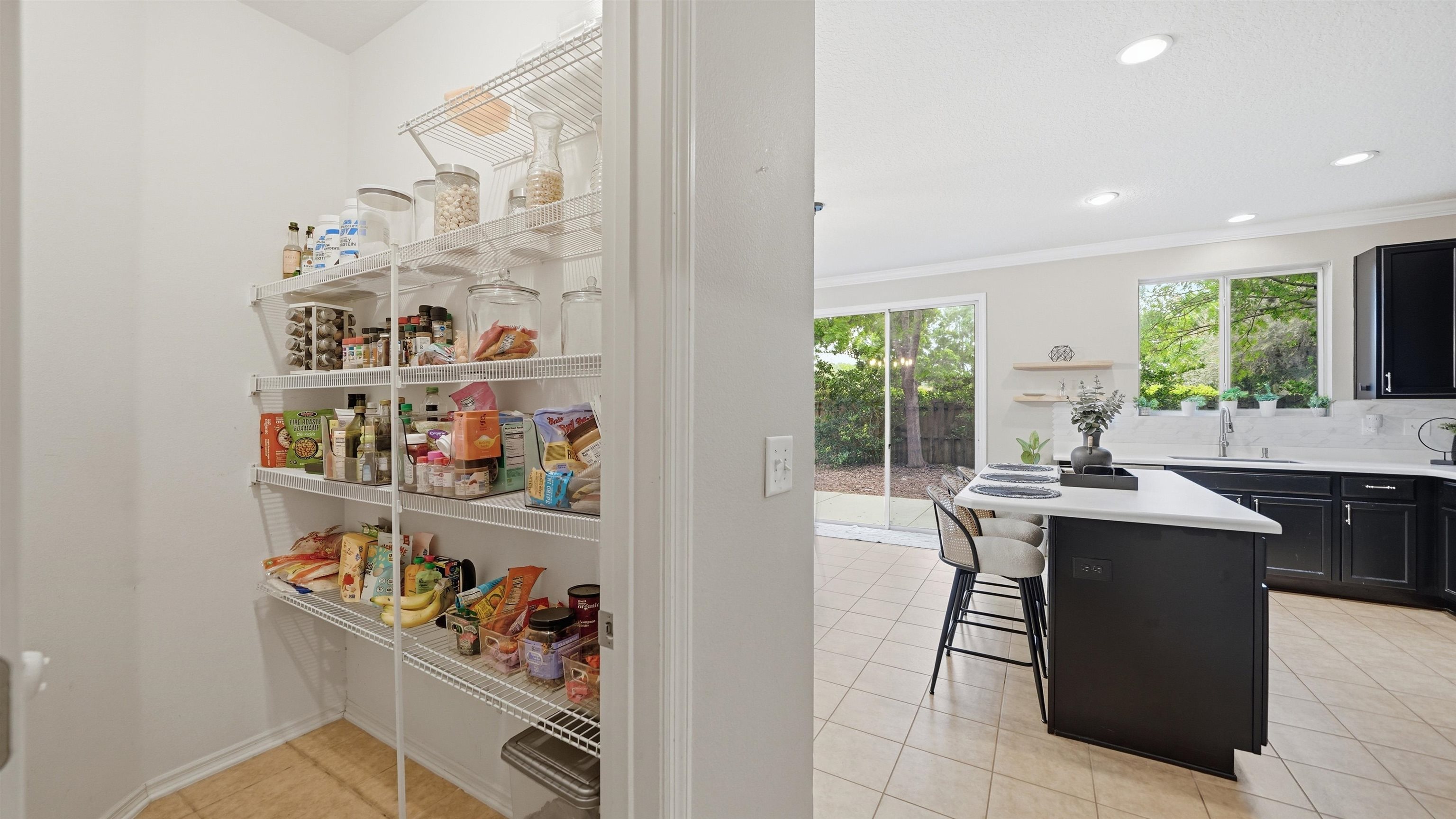 Image 22 of 55 For 448 Bostwick Cir