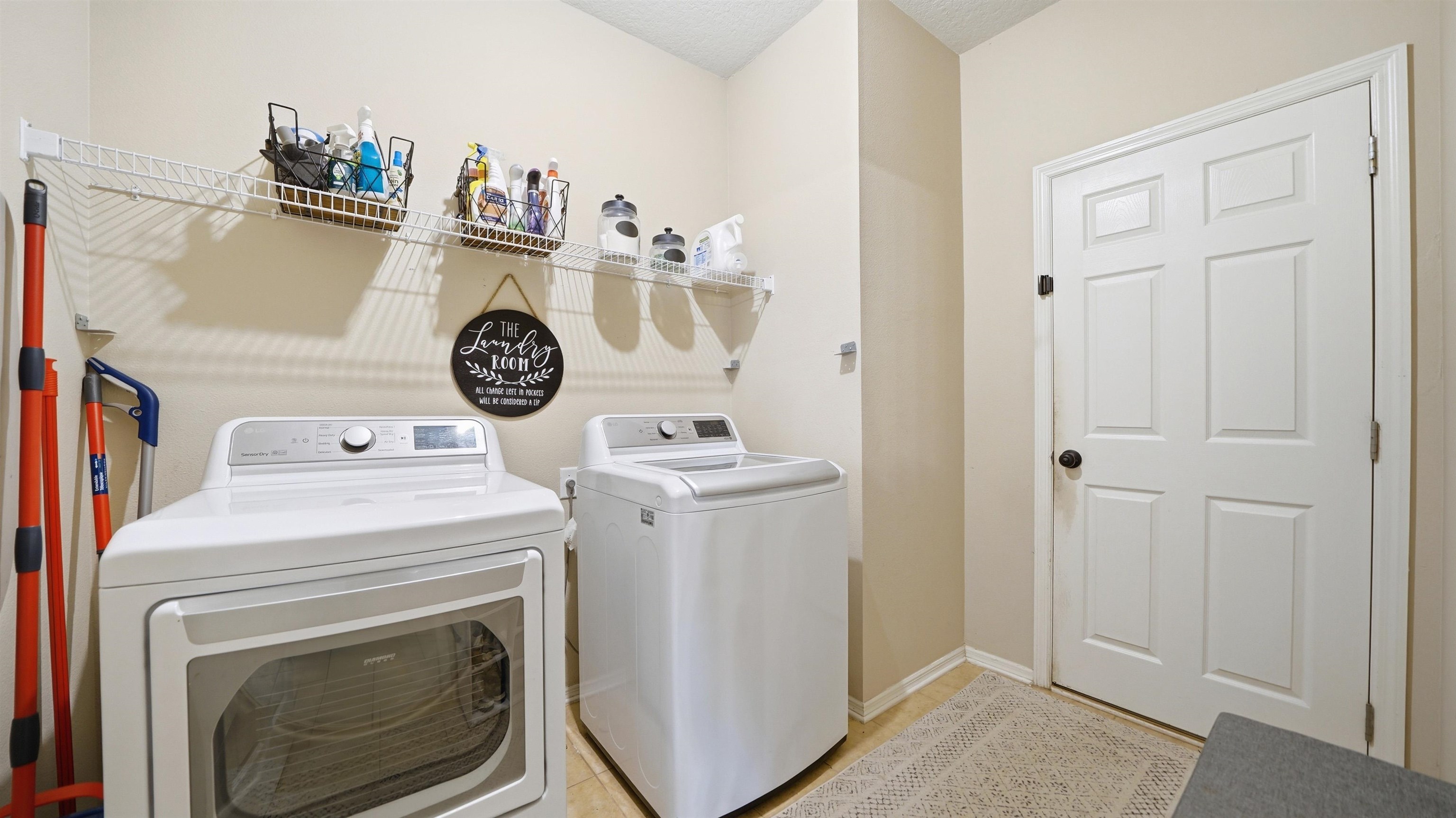 Image 24 of 55 For 448 Bostwick Cir