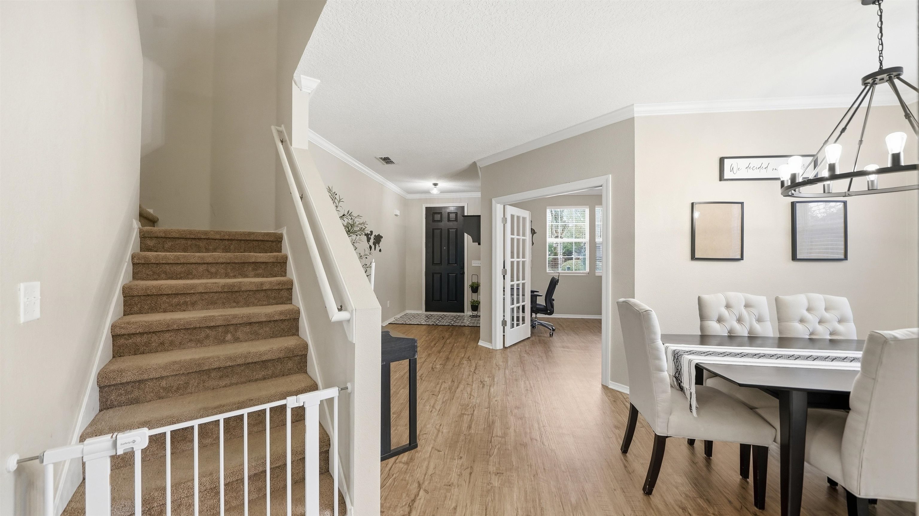 Image 25 of 55 For 448 Bostwick Cir