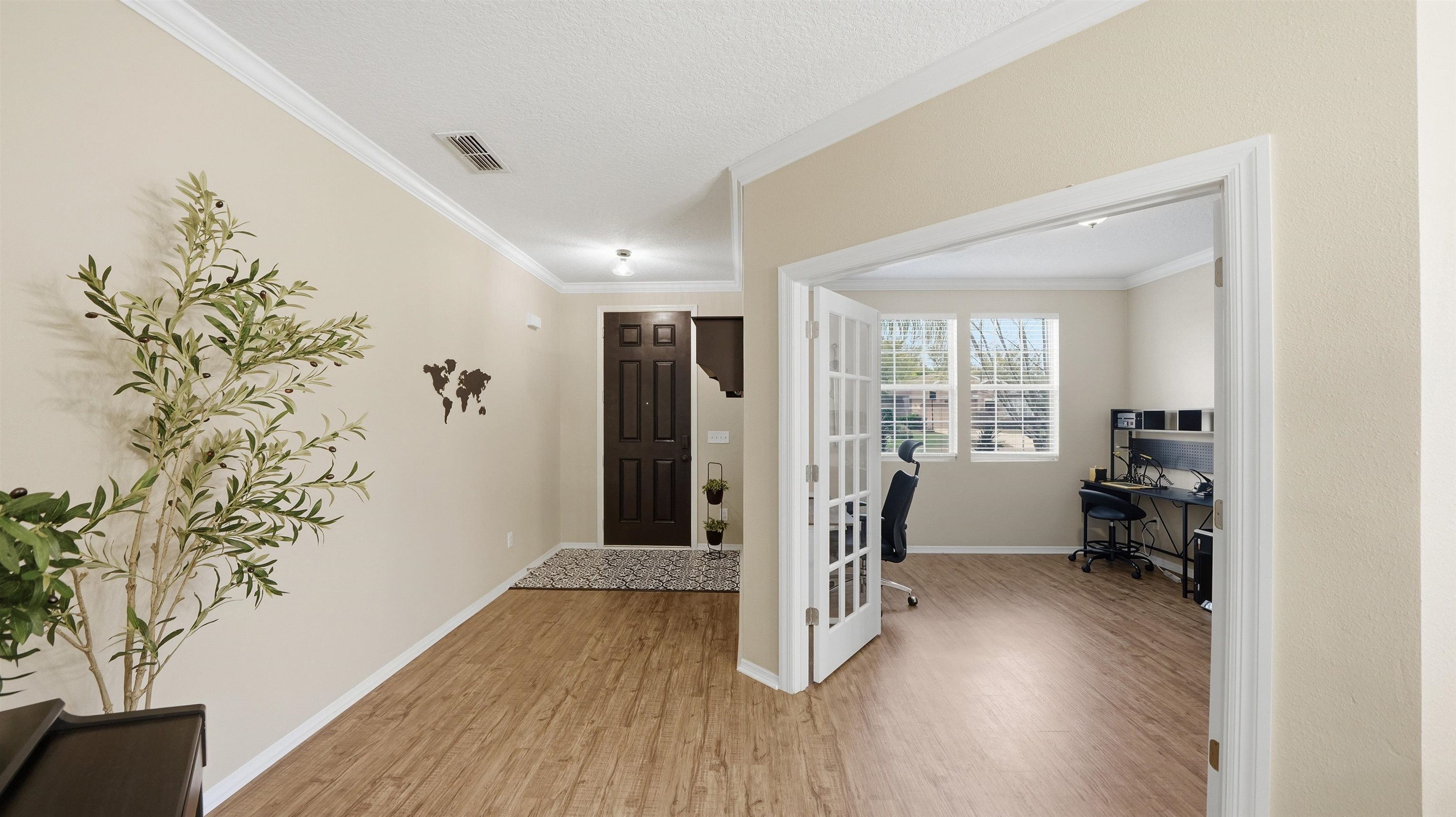 Image 3 of 55 For 448 Bostwick Cir