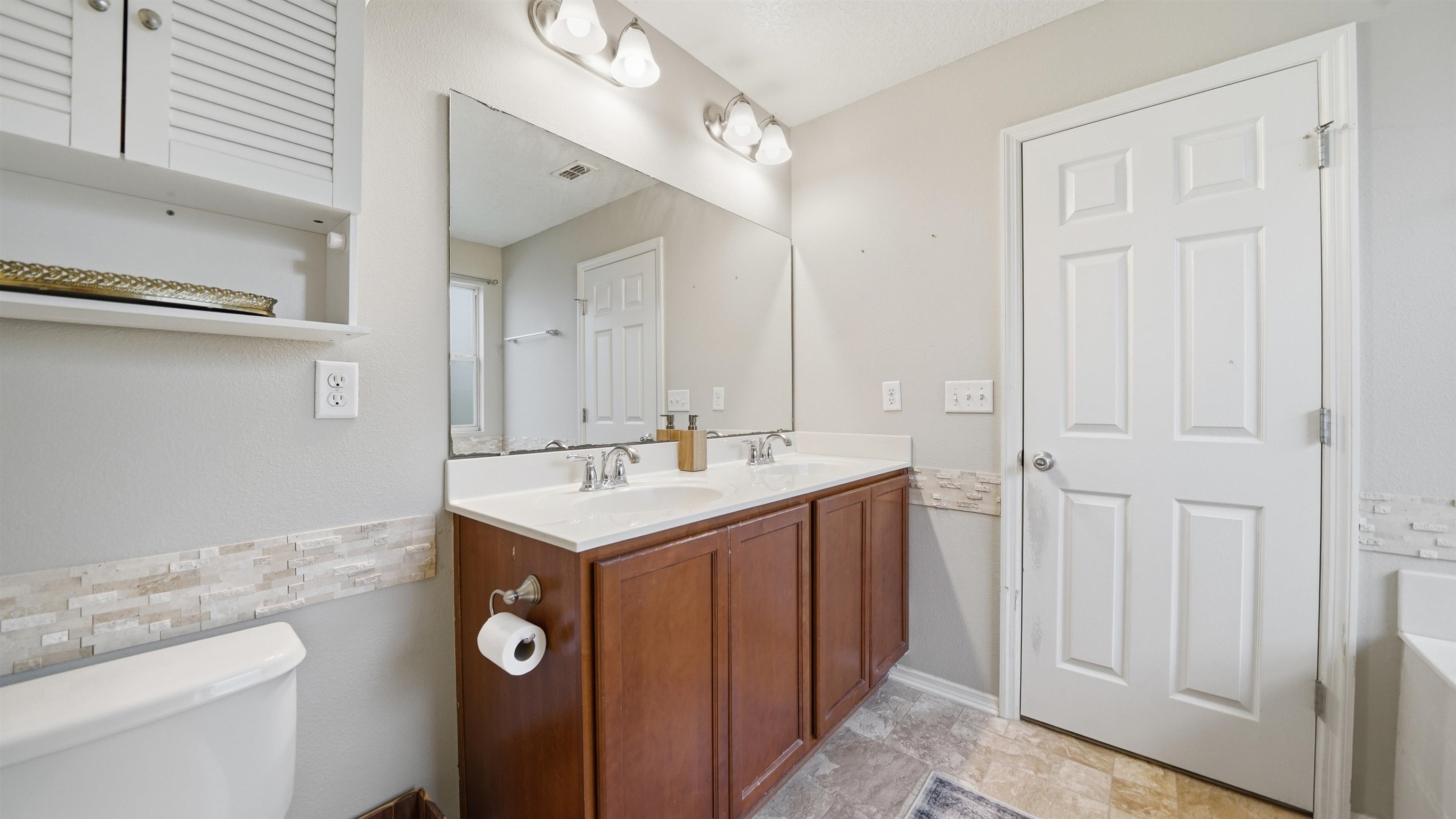 Image 35 of 55 For 448 Bostwick Cir