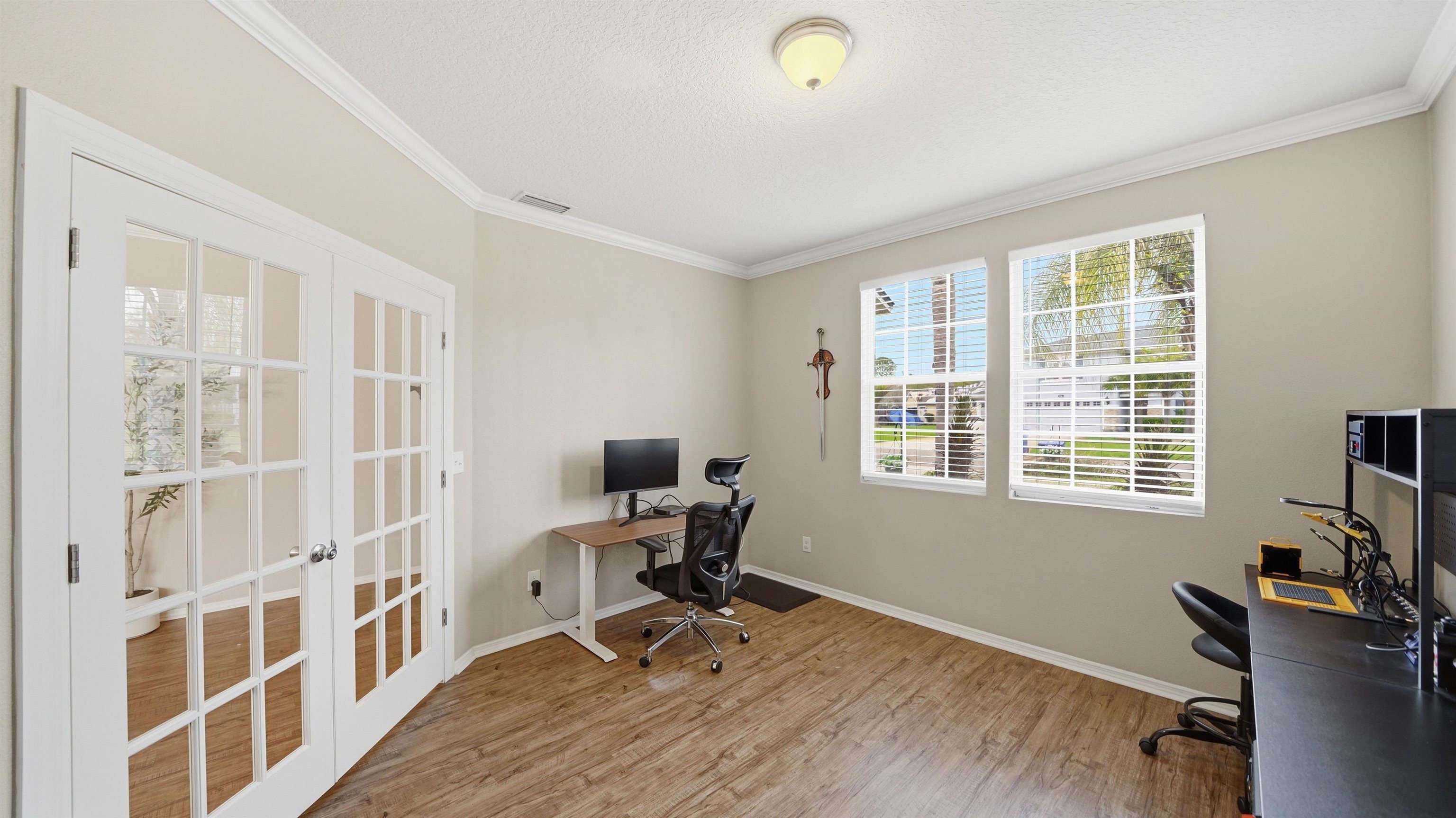 Image 4 of 55 For 448 Bostwick Cir