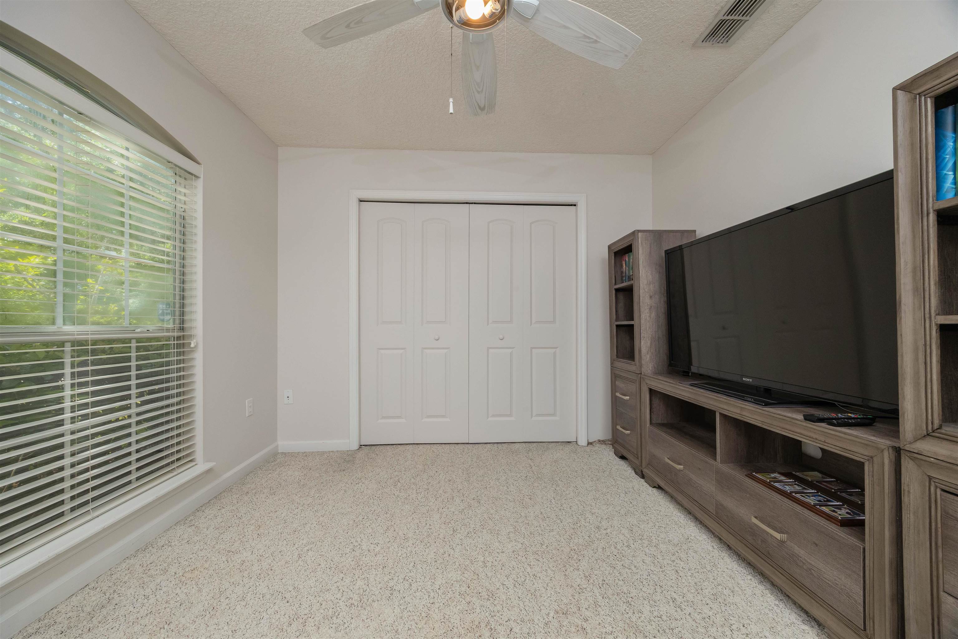 Image 26 of 47 For 841 Sawyer Run Lane