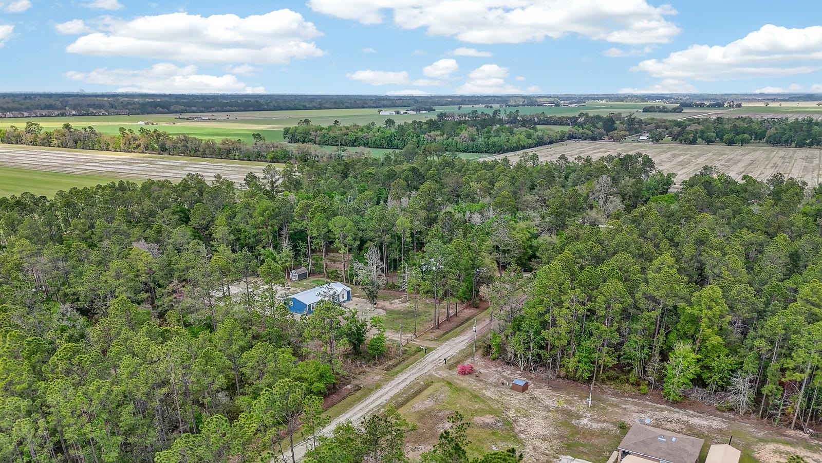 Image 11 of 25 For 10065 Hennessey Ave