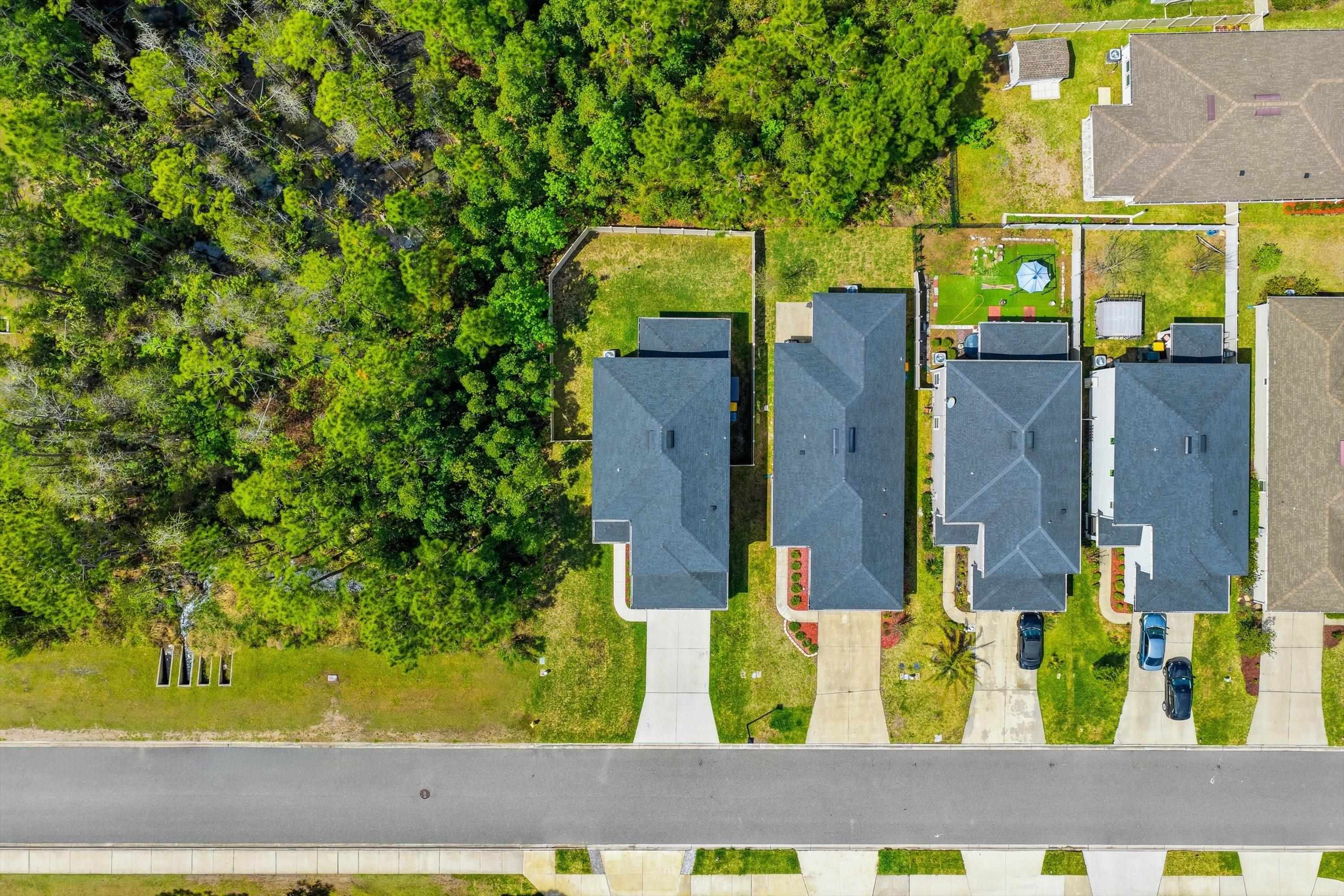 Image 34 of 46 For 13776 Brookwater Dr