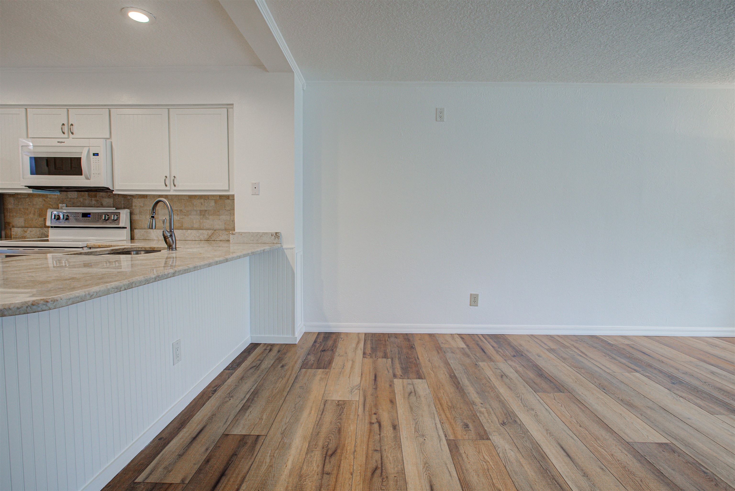 Image 24 of 54 For 94 Village Del Prado Cir