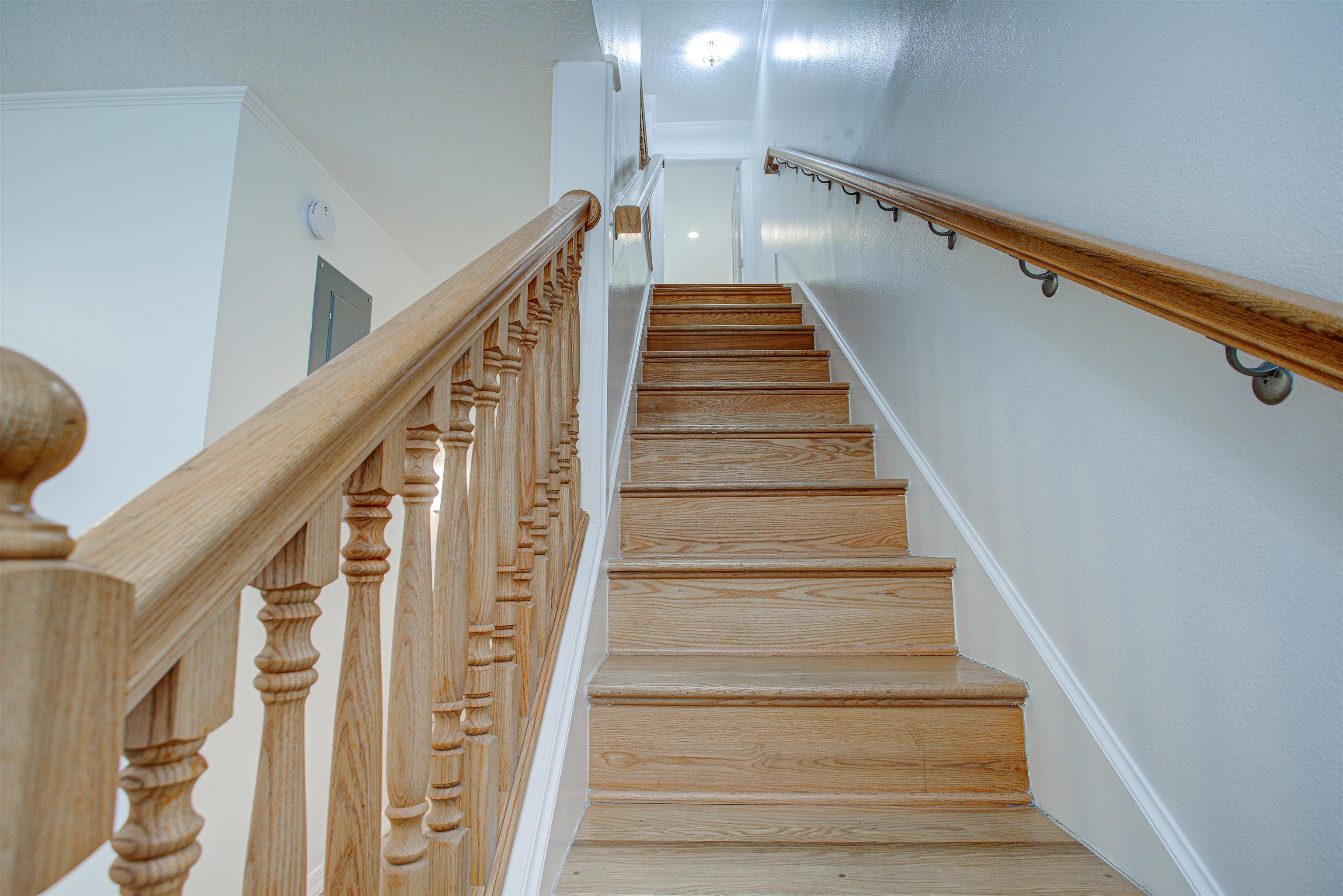 Image 34 of 54 For 94 Village Del Prado Cir