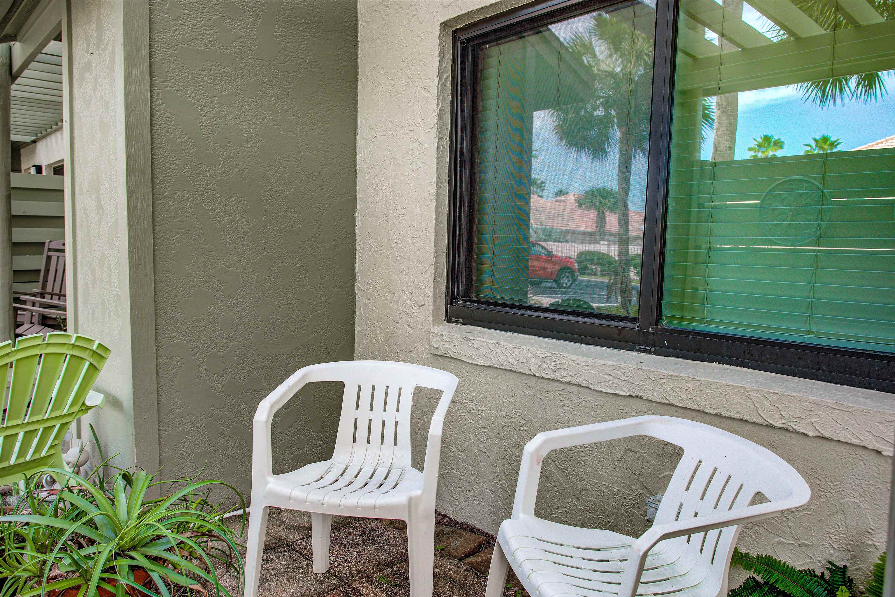 Image 6 of 54 For 94 Village Del Prado Cir