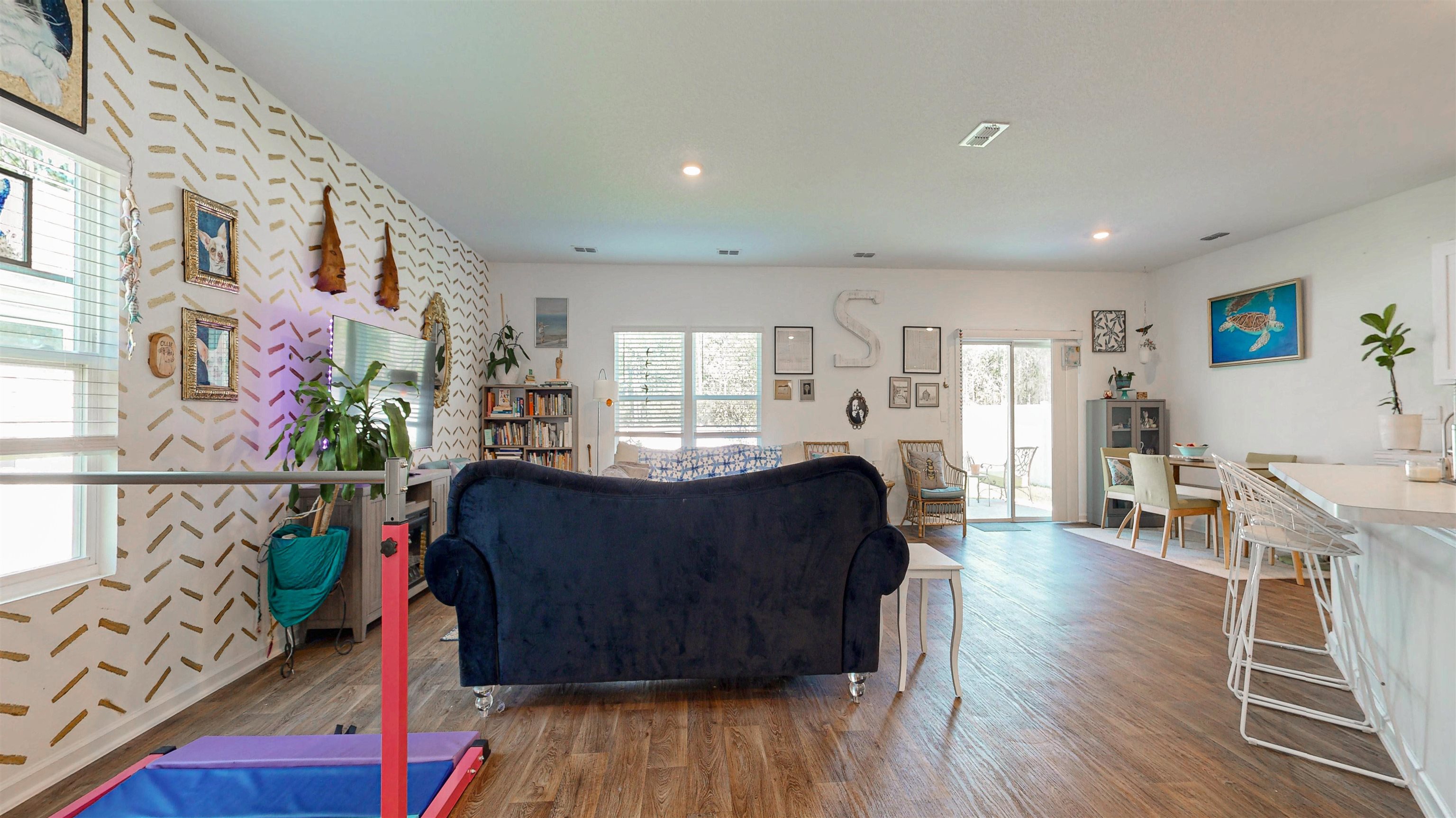 Image 11 of 69 For 21 Hulett Woods Rd