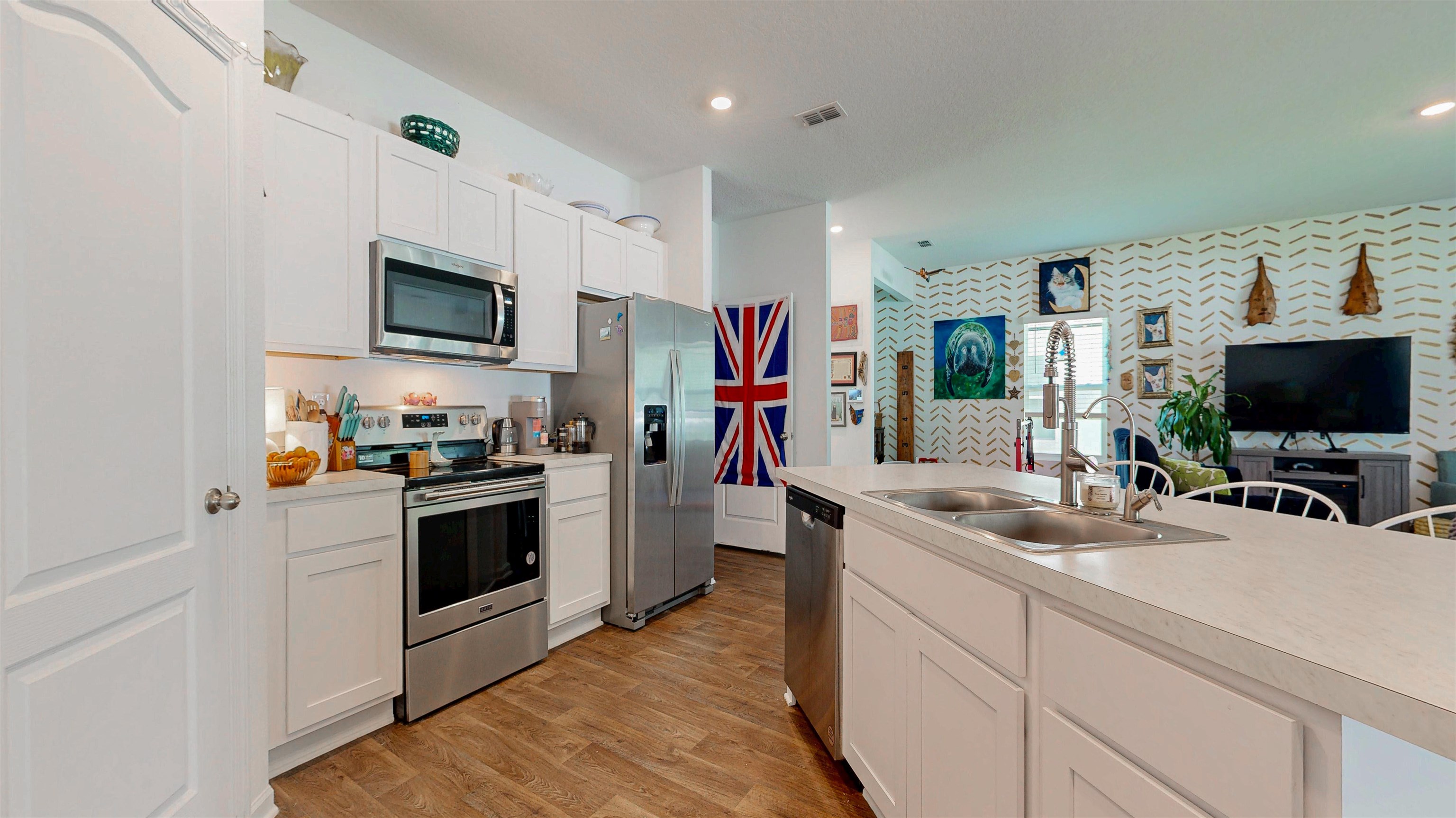 Image 18 of 69 For 21 Hulett Woods Rd