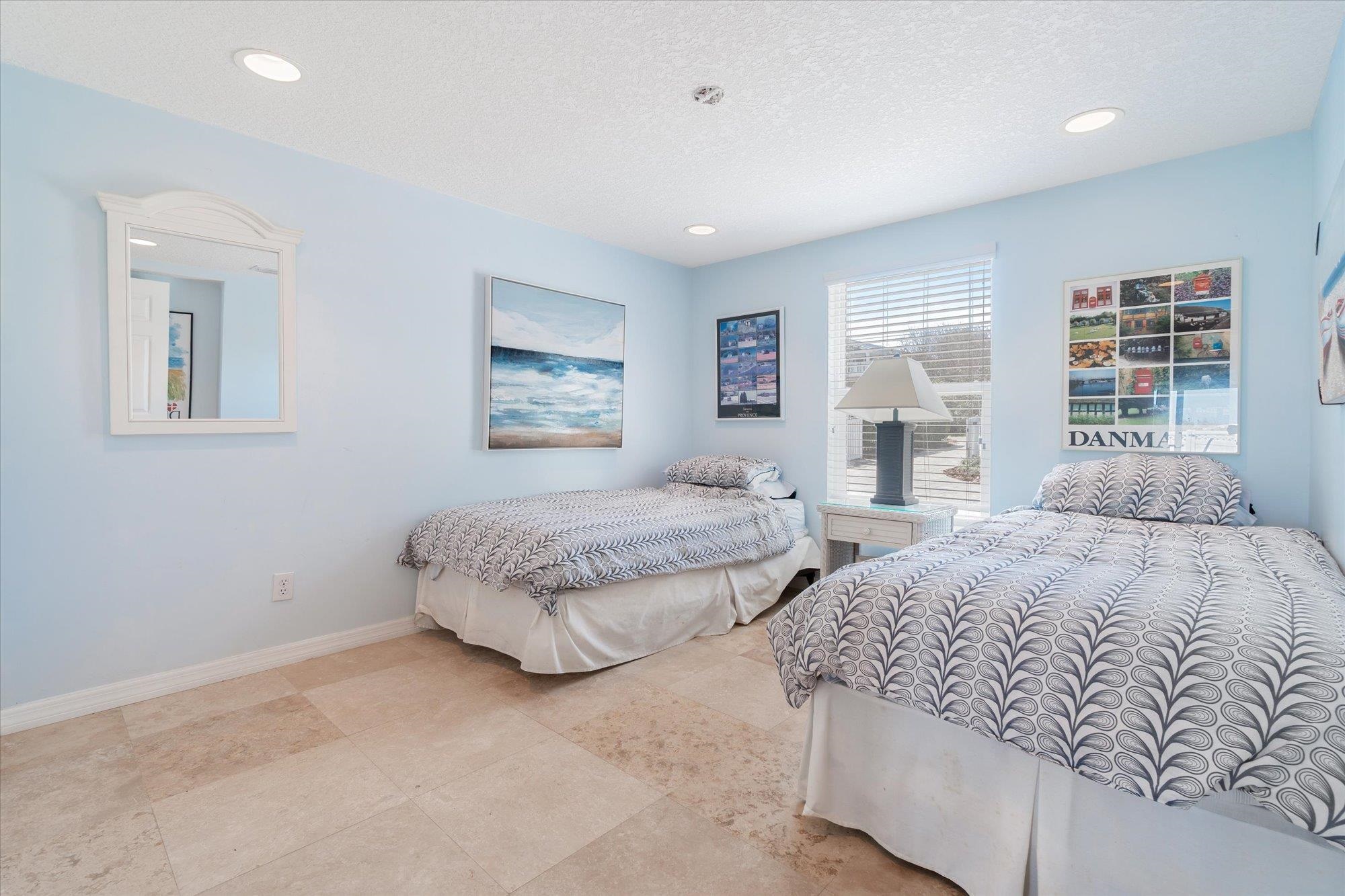 Image 42 of 77 For 5512 Atlantic Vw