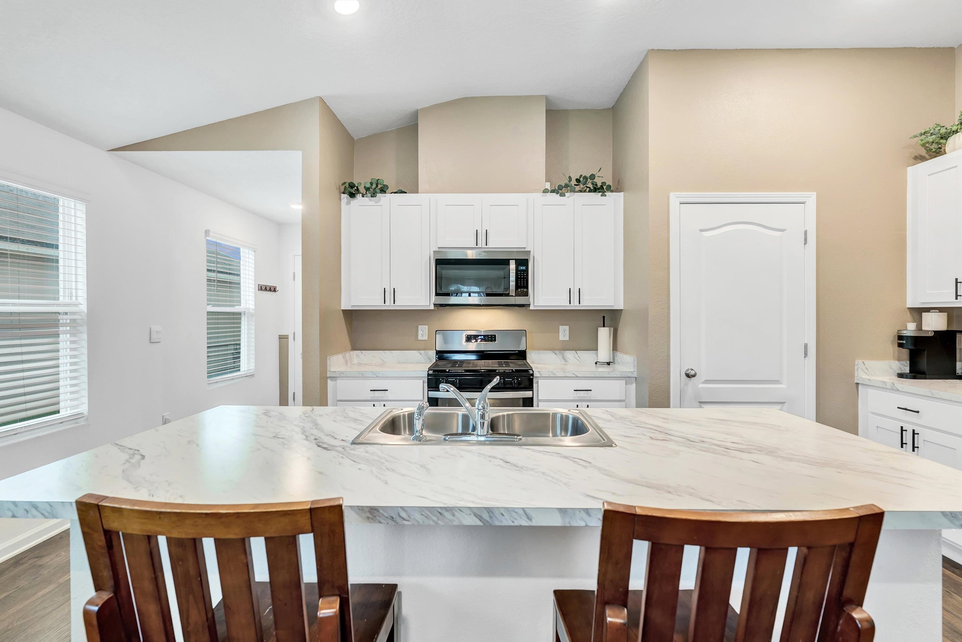 Image 12 of 63 For 210 Tordera Ln