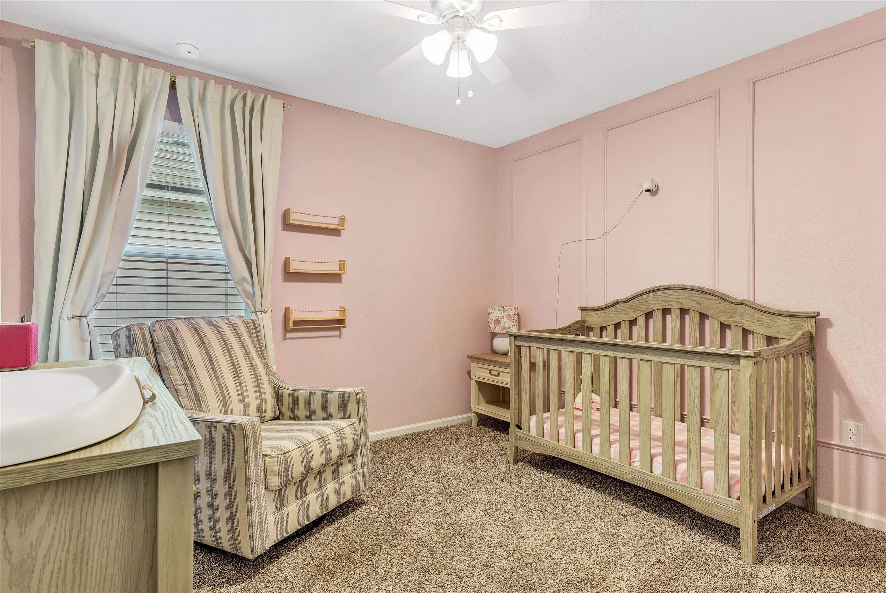 Image 27 of 63 For 210 Tordera Ln