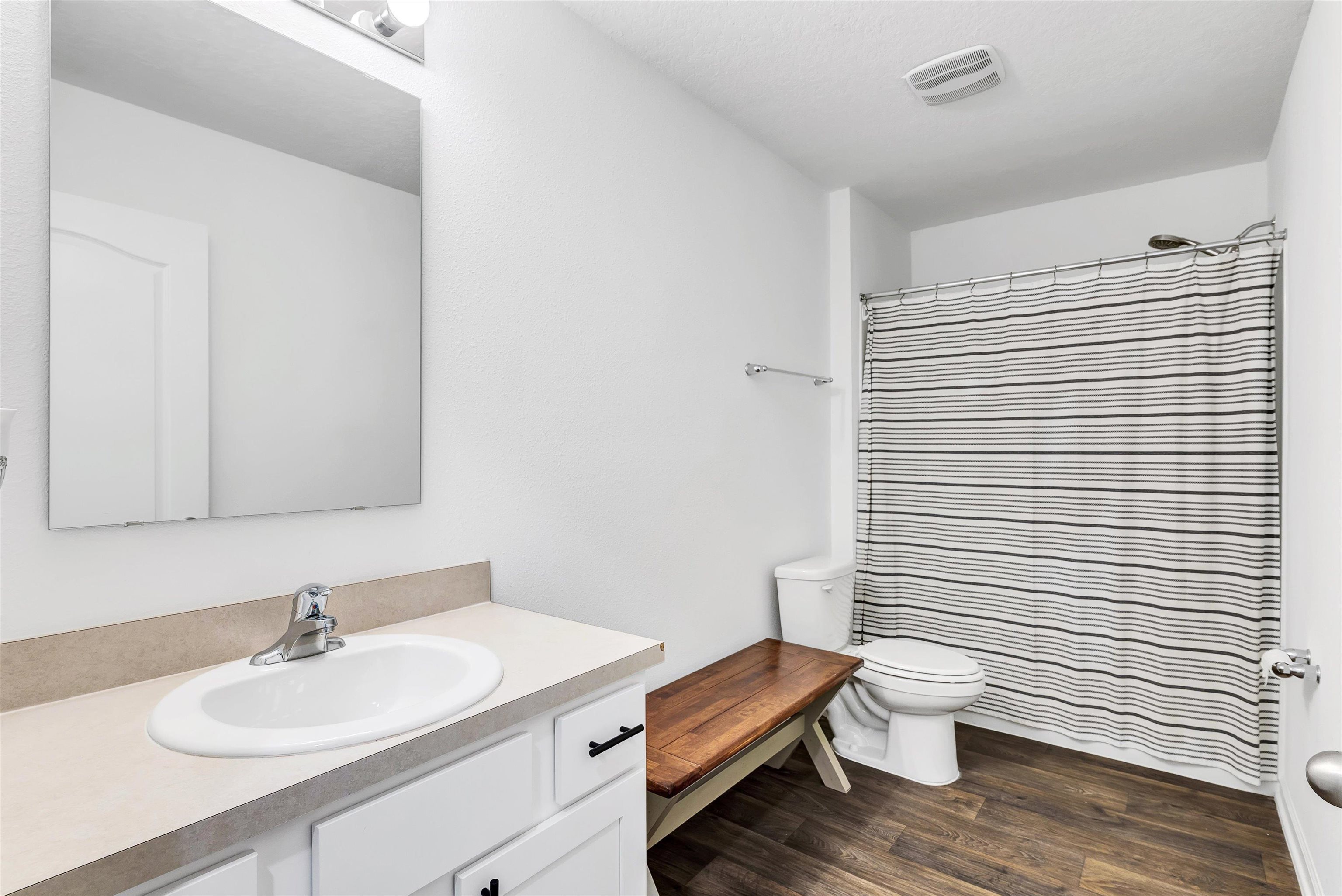 Image 29 of 63 For 210 Tordera Ln