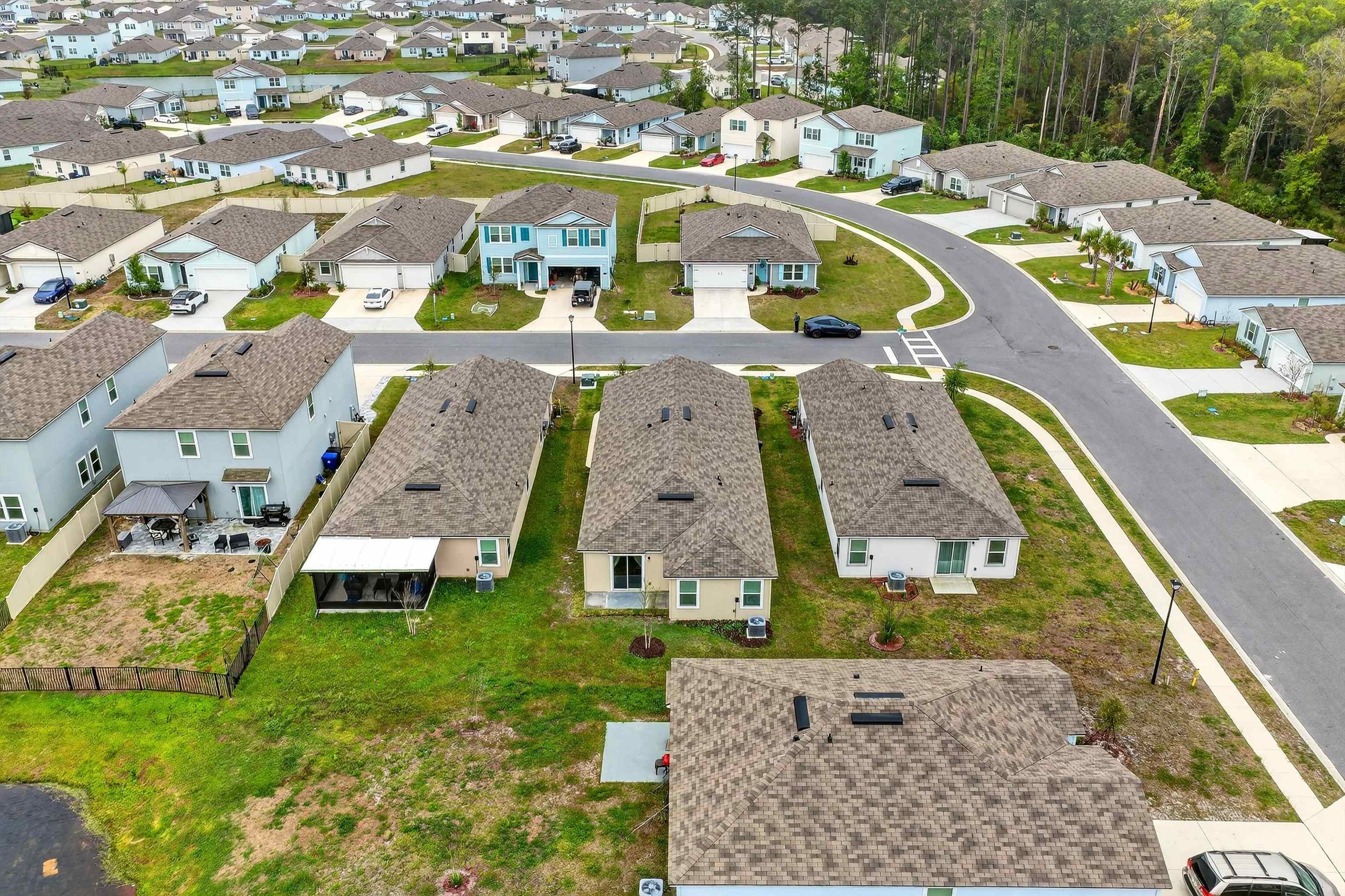 Image 37 of 63 For 210 Tordera Ln