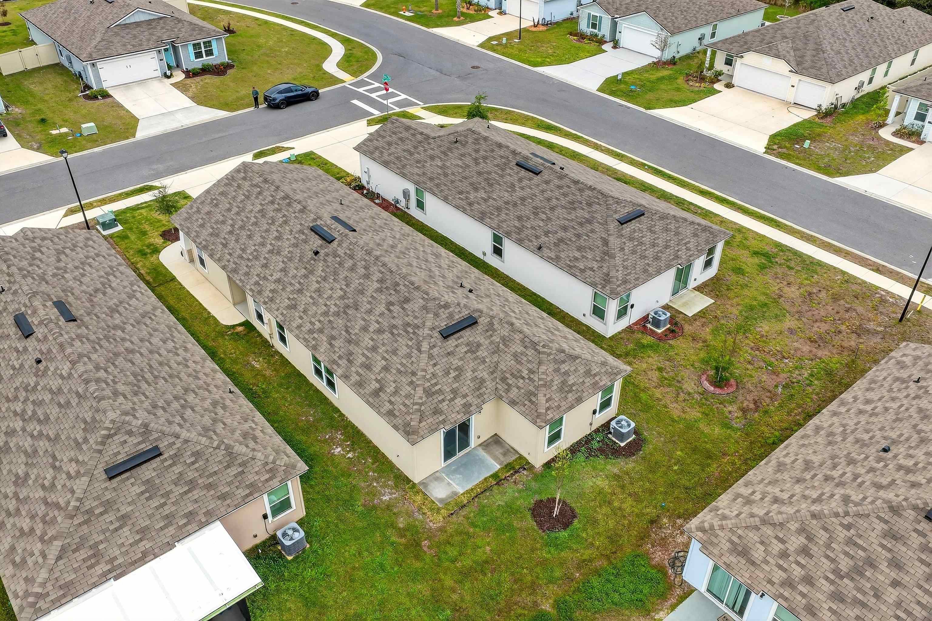 Image 38 of 63 For 210 Tordera Ln