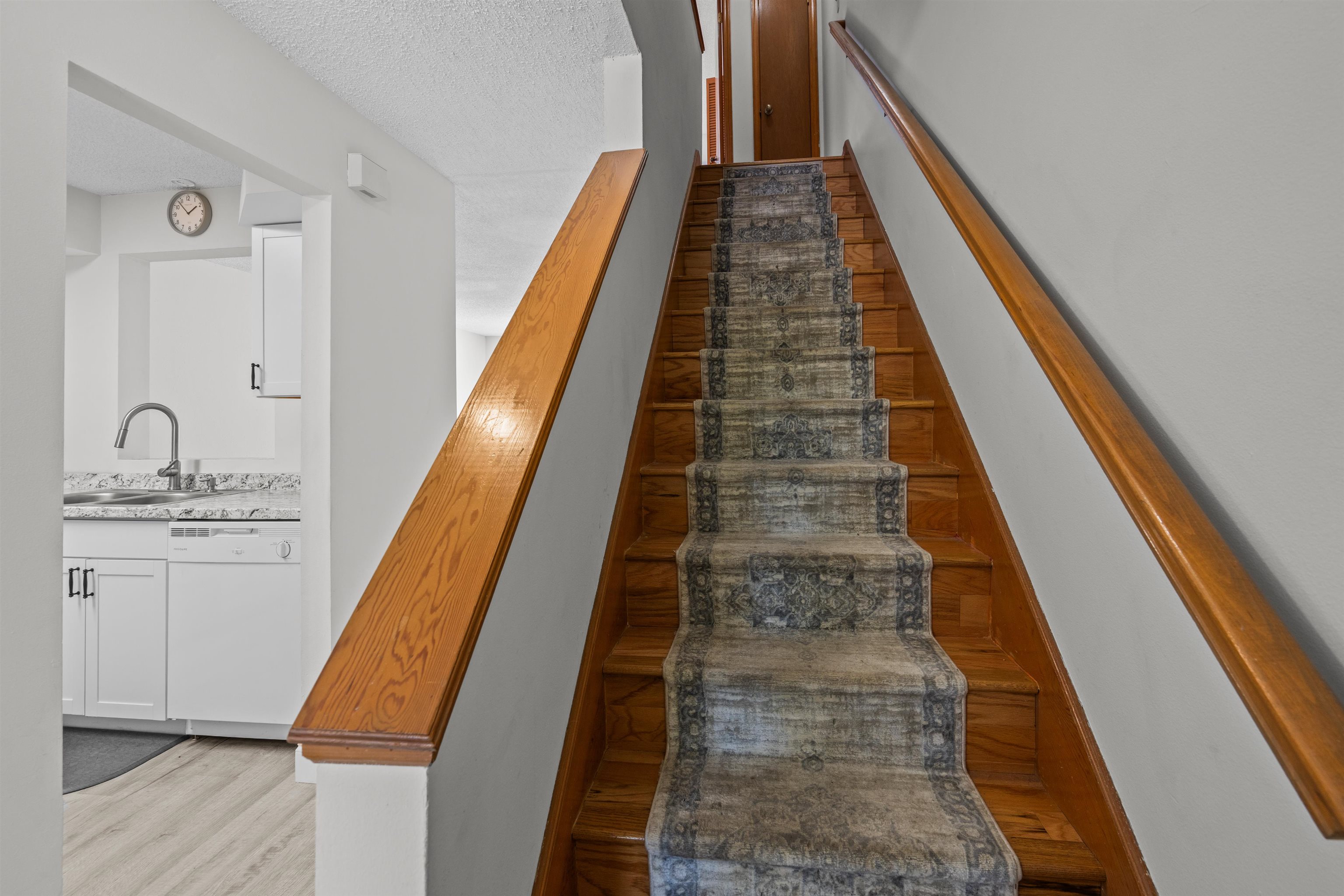 Image 15 of 33 For 9 Moultrie Creek Cir  9