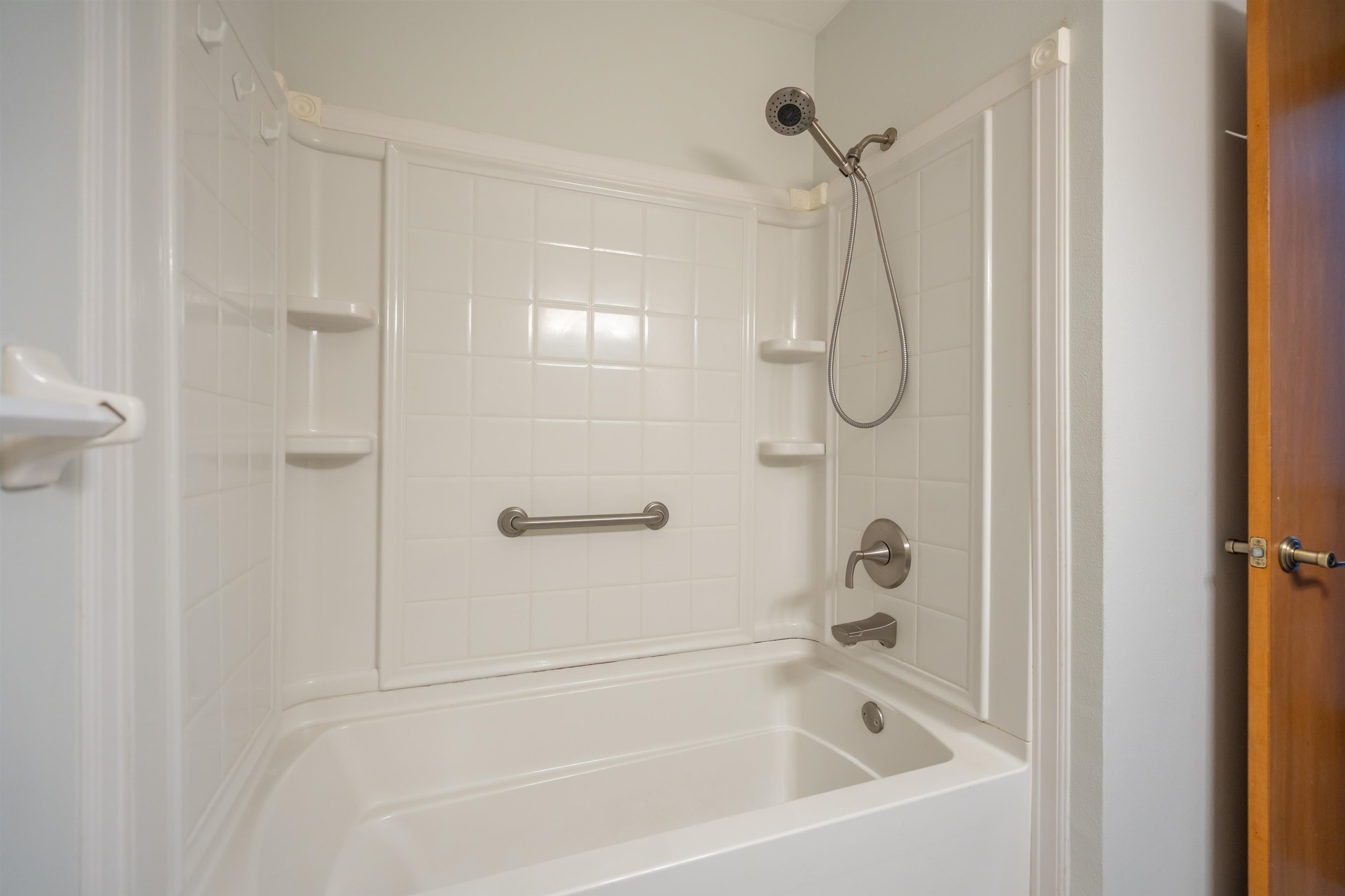 Image 22 of 33 For 9 Moultrie Creek Cir  9