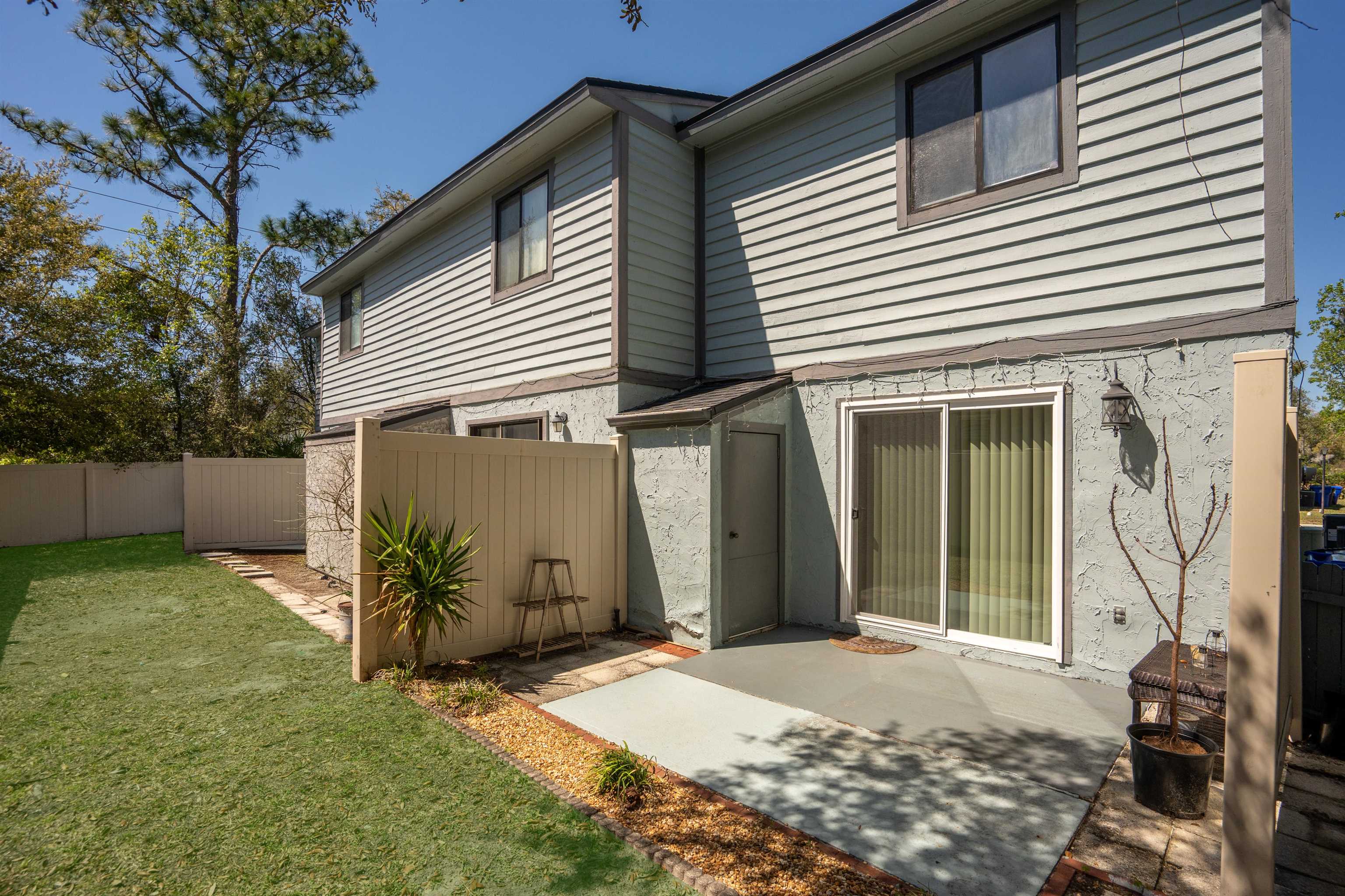 Image 28 of 33 For 9 Moultrie Creek Cir  9