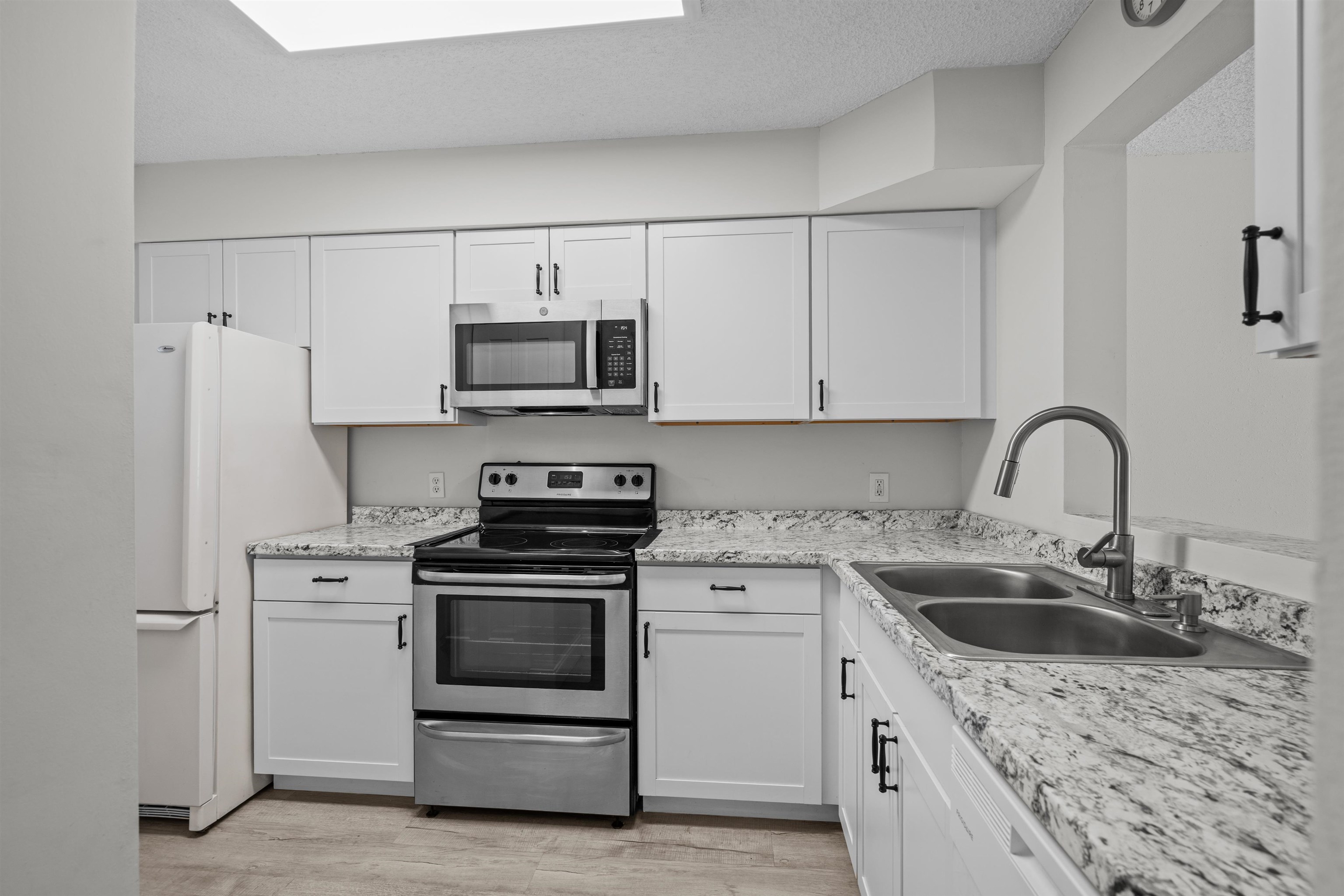 Image 6 of 33 For 9 Moultrie Creek Cir  9