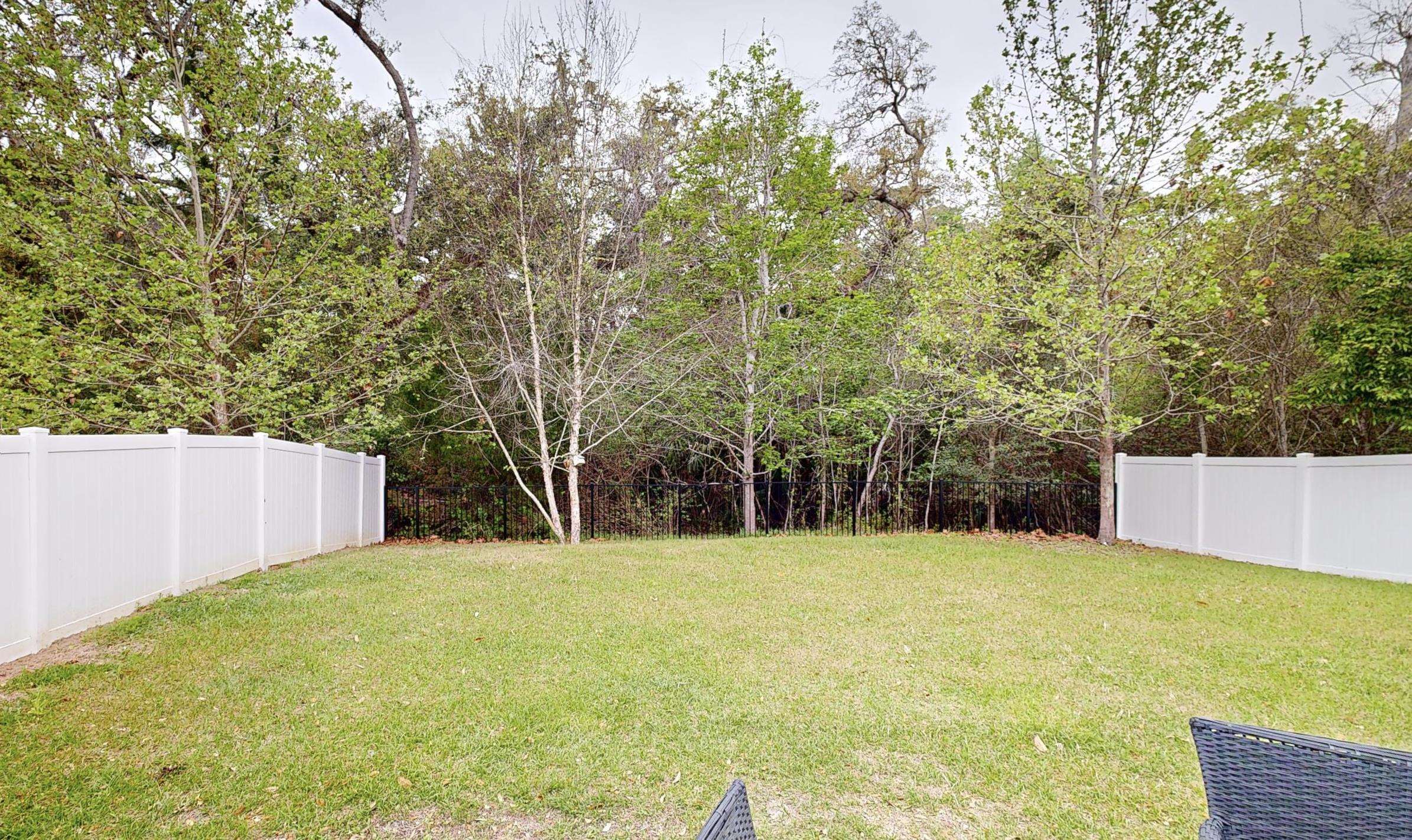 Image 22 of 32 For 323 Chasewood Dr