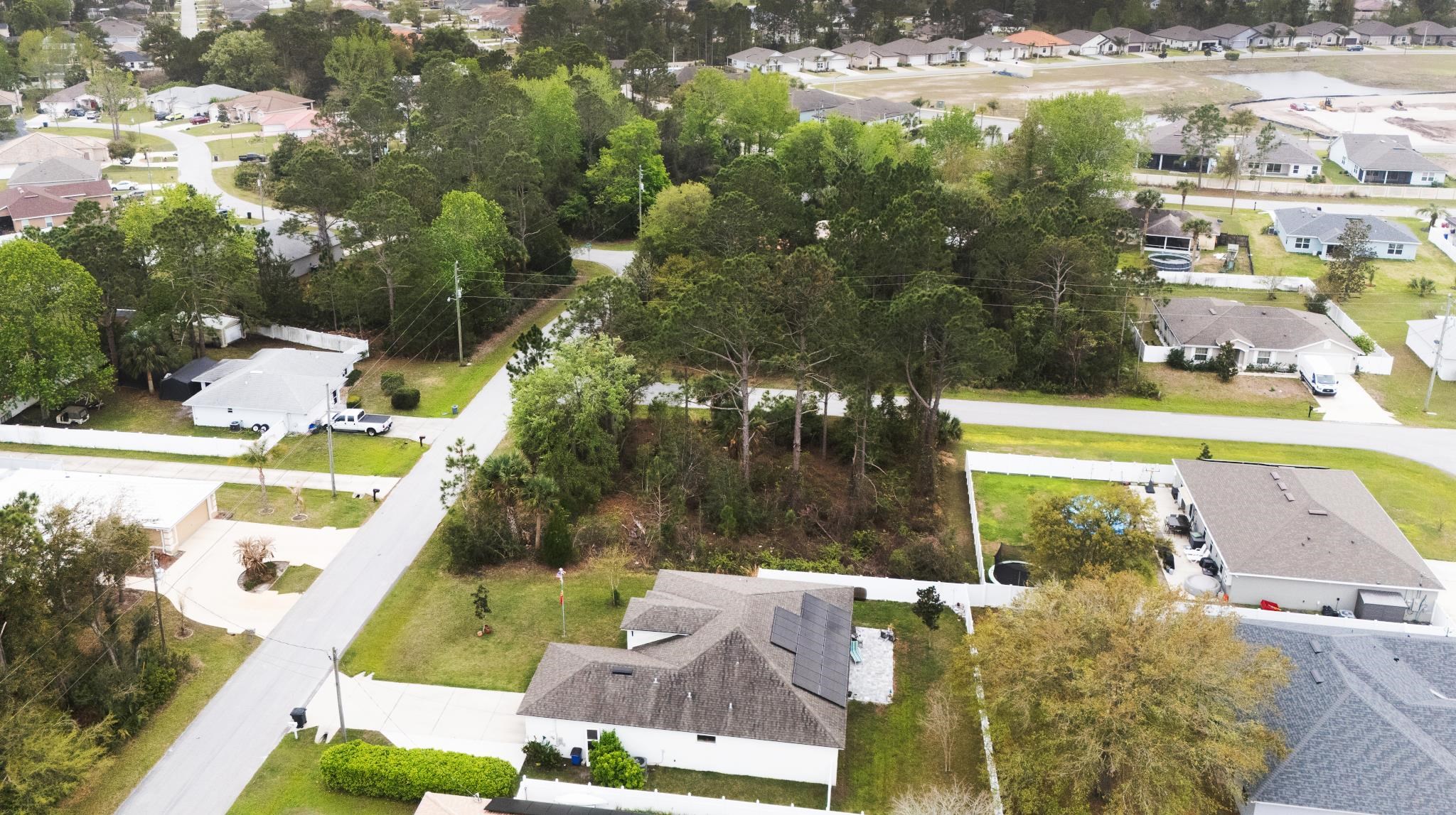 Image 17 of 19 For 96 Presidential Lane